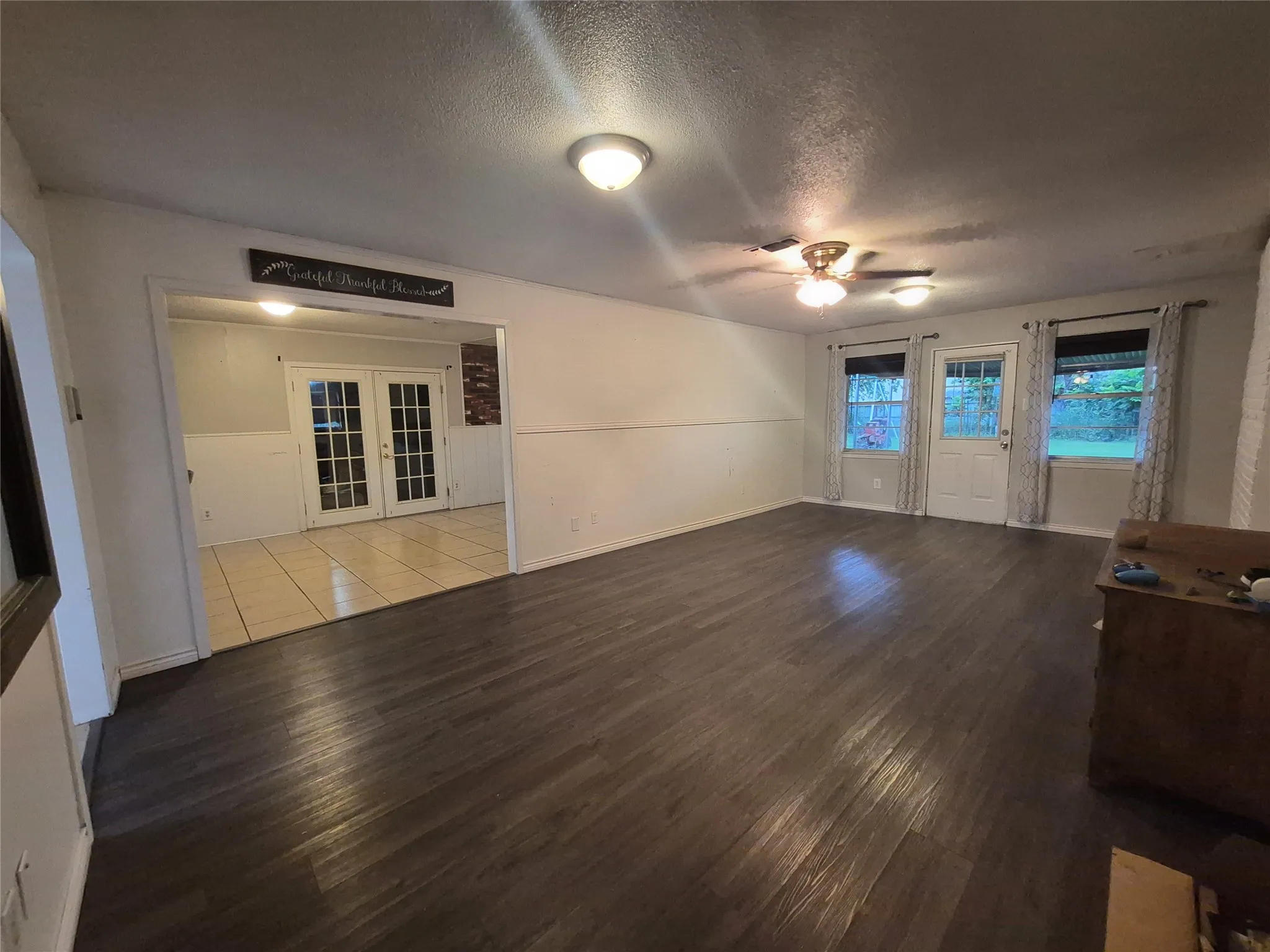 Single Family Residence For Sale in Mc Lennan County , 243 Weldon Drive, Woodway, Texas 76712, 4 Bedroom, 3 Bathroom, Garage spaces, 2,211 Sqft, built in 1974, mls#21293027, Real Estate Agent in Woodway, Homes For Sale in Mc Lennan county, Homes For Sale in Woodway, Realtor in Woodway Texas, Real Estate Brokerage Independent Realty Texas, Luminita Cordes Realtor