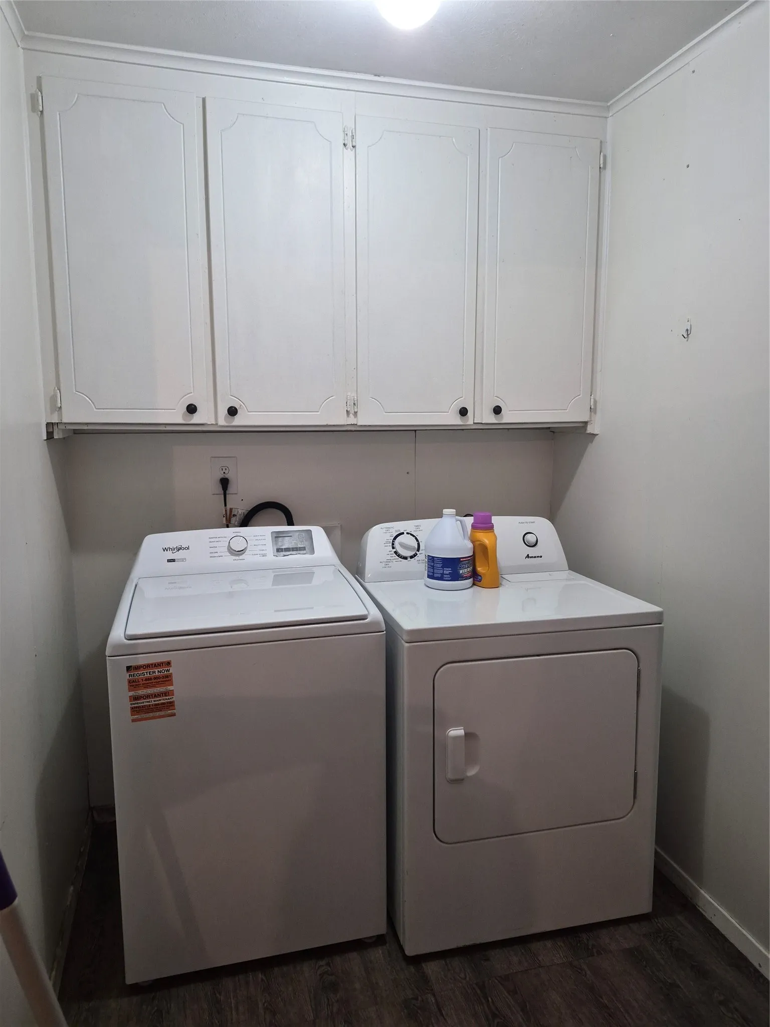 Single Family Residence For Sale in Mc Lennan County , 243 Weldon Drive, Woodway, Texas 76712, 4 Bedroom, 3 Bathroom, Garage spaces, 2,211 Sqft, built in 1974, mls#21293027, Real Estate Agent in Woodway, Homes For Sale in Mc Lennan county, Homes For Sale in Woodway, Realtor in Woodway Texas, Real Estate Brokerage Independent Realty Texas, Luminita Cordes Realtor
