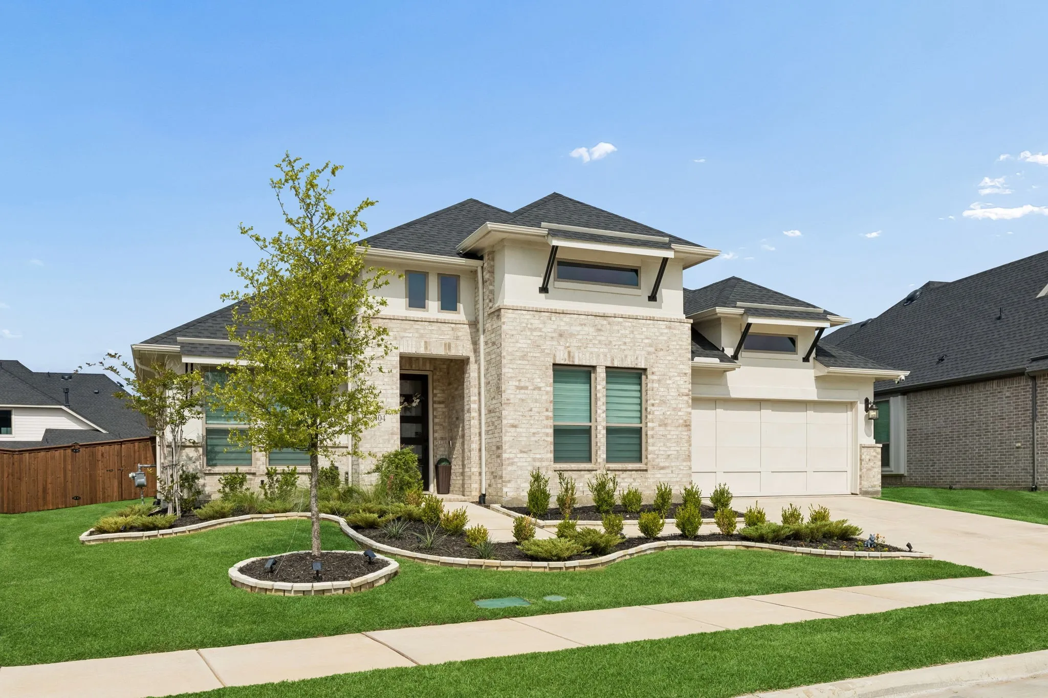 Single Family Residence For Sale in Dallas County , 404 Lacey Oak Lane, Wylie, Texas 75098, 4 Bedroom, 4 Bathroom, 3 Garage spaces, 2,965 Sqft, built in 2024, mls#21286931, Real Estate Agent in Wylie, Homes For Sale in Dallas county, Homes For Sale in Wylie, Realtor in Wylie Texas, Real Estate Brokerage Independent Realty Texas, Luminita Cordes Realtor