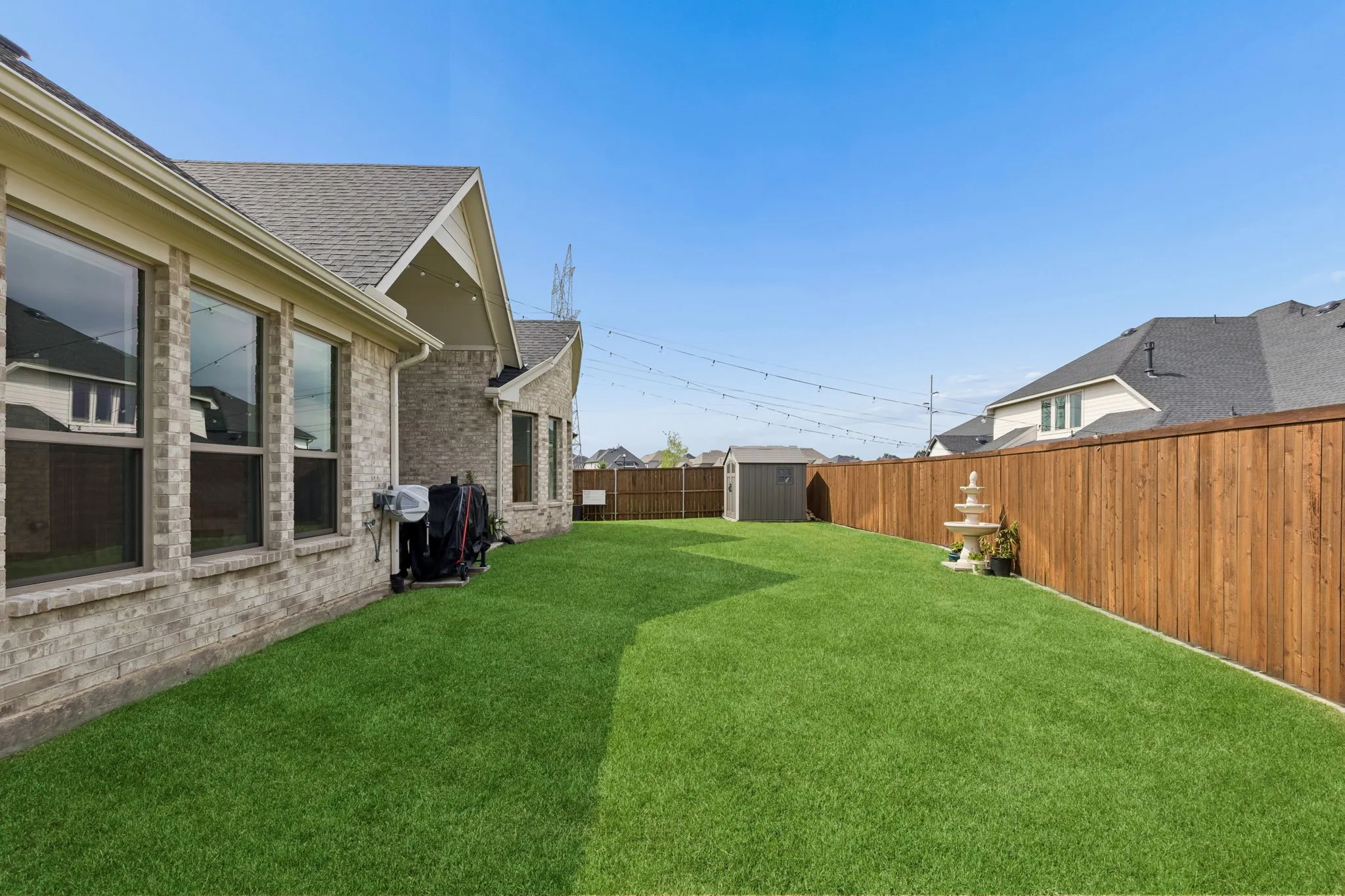 Single Family Residence For Sale in Dallas County , 404 Lacey Oak Lane, Wylie, Texas 75098, 4 Bedroom, 4 Bathroom, 3 Garage spaces, 2,965 Sqft, built in 2024, mls#21286931, Real Estate Agent in Wylie, Homes For Sale in Dallas county, Homes For Sale in Wylie, Realtor in Wylie Texas, Real Estate Brokerage Independent Realty Texas, Luminita Cordes Realtor