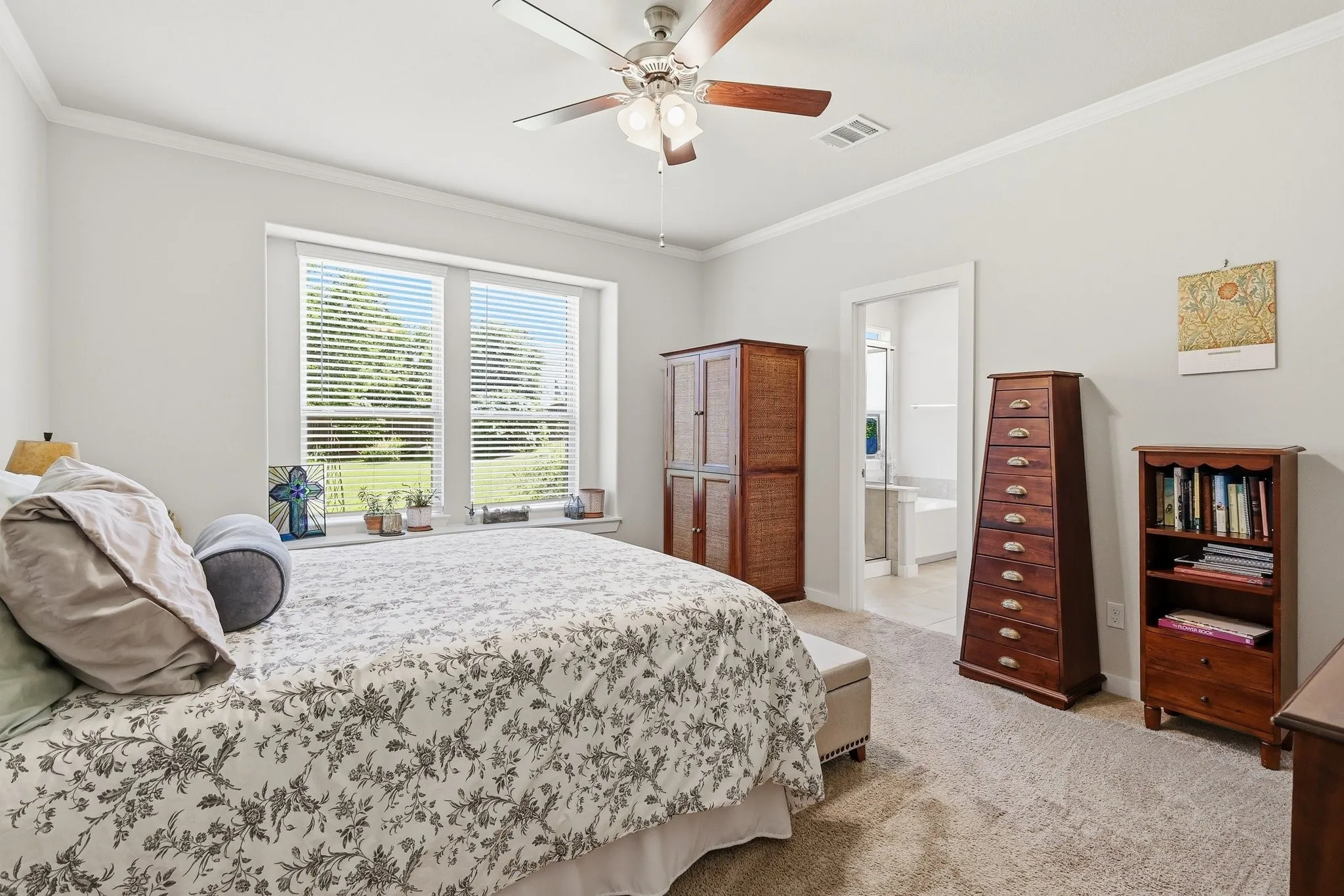 Single Family Residence For Sale in Tarrant County , 1813 Otwell Drive, Fort Worth, Texas 76052, 5 Bedroom, 4 Bathroom, 3 Garage spaces, 3,053 Sqft, built in 2020, mls#21289336, Real Estate Agent in Fort Worth, Homes For Sale in Tarrant county, Homes For Sale in Fort Worth, Realtor in Fort Worth Texas, Real Estate Brokerage Independent Realty Texas, Luminita Cordes Realtor
