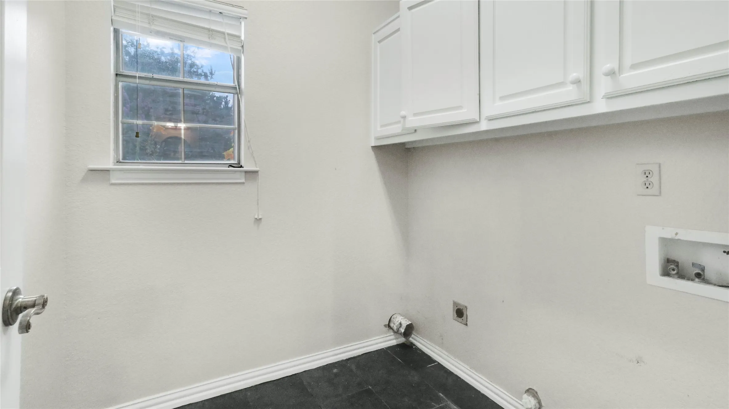 Single Family Residence For Sale in Grayson County , 2909 Wilsonwood Way S, Sherman, Texas 75092, 3 Bedroom, 3 Bathroom, 2 Garage spaces, 2,248 Sqft, built in 2002, mls#21293686, Real Estate Agent in Sherman, Homes For Sale in Grayson county, Homes For Sale in Sherman, Realtor in Sherman Texas, Real Estate Brokerage Independent Realty Texas, Luminita Cordes Realtor
