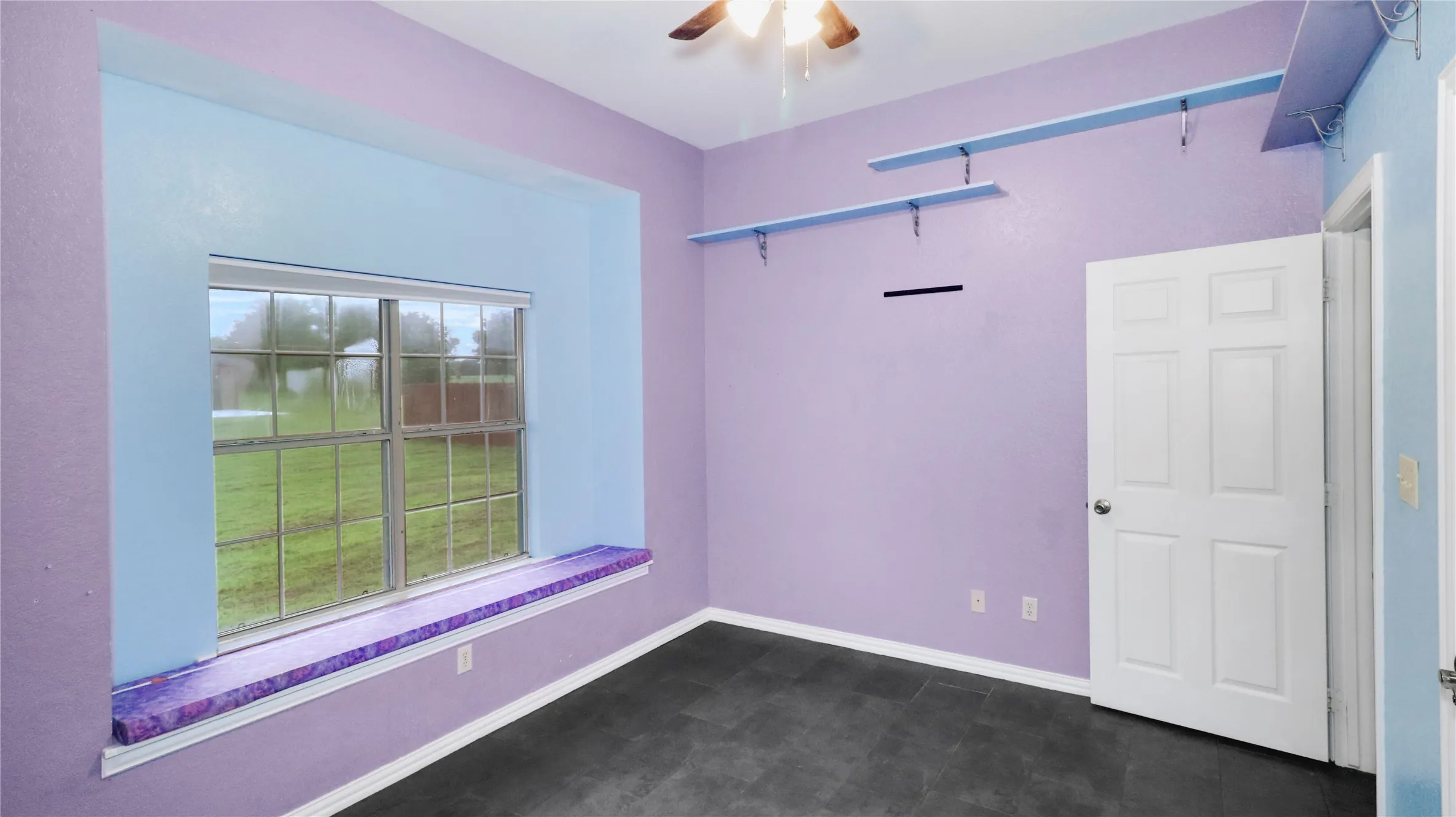 Single Family Residence For Sale in Grayson County , 2909 Wilsonwood Way S, Sherman, Texas 75092, 3 Bedroom, 3 Bathroom, 2 Garage spaces, 2,248 Sqft, built in 2002, mls#21293686, Real Estate Agent in Sherman, Homes For Sale in Grayson county, Homes For Sale in Sherman, Realtor in Sherman Texas, Real Estate Brokerage Independent Realty Texas, Luminita Cordes Realtor