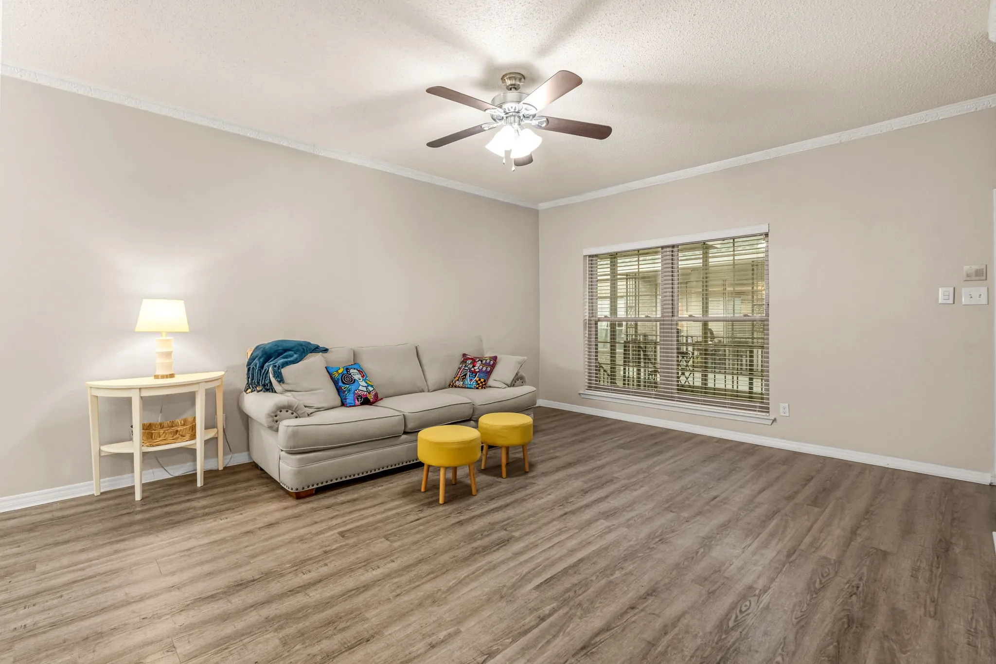 Condominium For Sale in Tarrant County , 4420 Harlanwood Drive 228, Fort Worth, Texas 76109, 2 Bedroom, 2 Bathroom, Garage spaces, 1,297 Sqft, built in 1969, mls#21293529, Real Estate Agent in Fort Worth, Homes For Sale in Tarrant county, Homes For Sale in Fort Worth, Realtor in Fort Worth Texas, Real Estate Brokerage Independent Realty Texas, Luminita Cordes Realtor