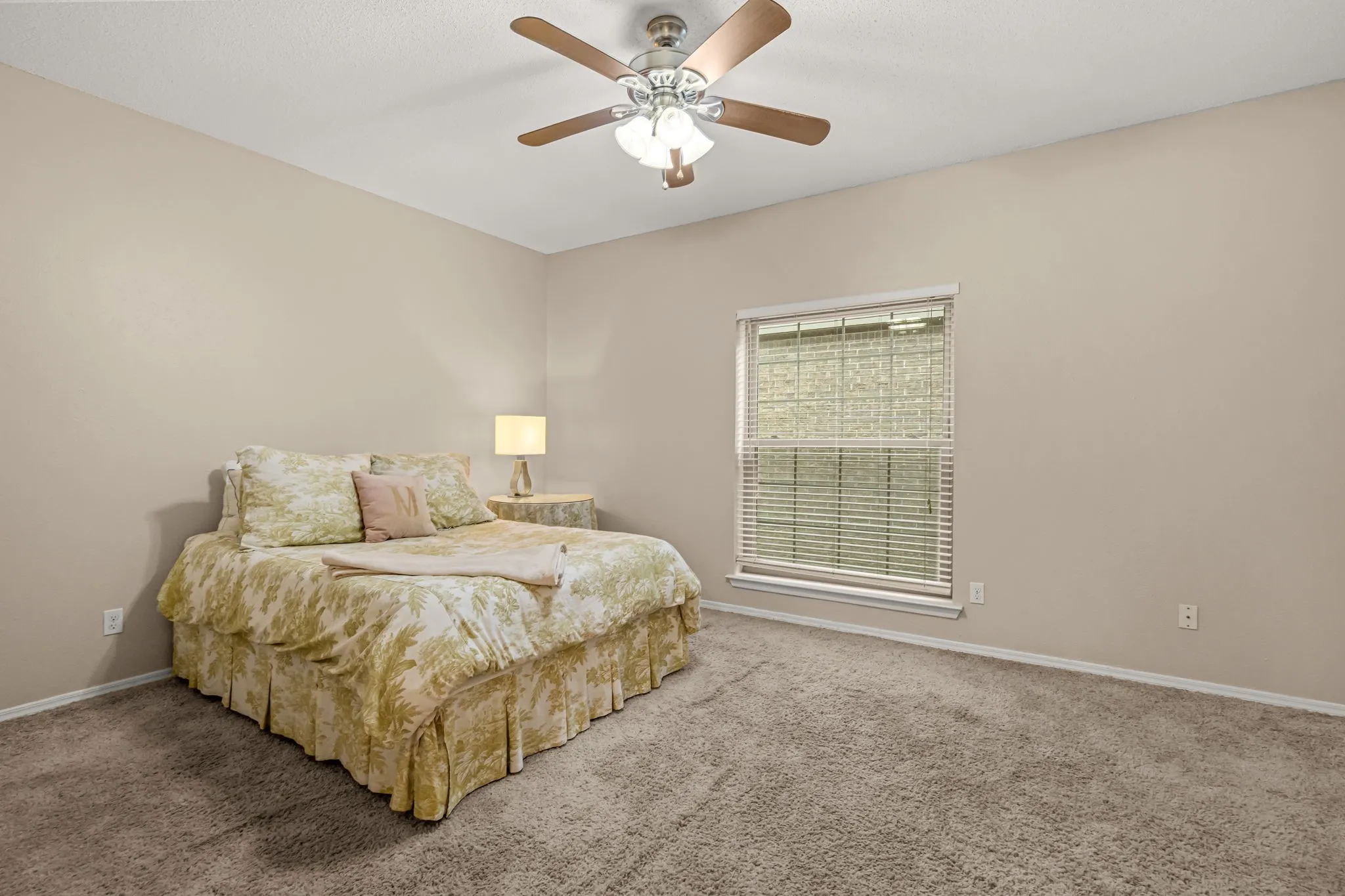 Condominium For Sale in Tarrant County , 4420 Harlanwood Drive 228, Fort Worth, Texas 76109, 2 Bedroom, 2 Bathroom, Garage spaces, 1,297 Sqft, built in 1969, mls#21293529, Real Estate Agent in Fort Worth, Homes For Sale in Tarrant county, Homes For Sale in Fort Worth, Realtor in Fort Worth Texas, Real Estate Brokerage Independent Realty Texas, Luminita Cordes Realtor