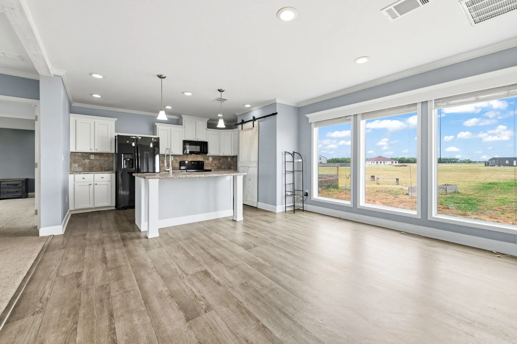 Manufactured Home For Sale in Jones County , 3173 Private Road 5113, Hawley, Texas 79525, 3 Bedroom, 2 Bathroom, Garage spaces, 1,680 Sqft, built in 2022, mls#21268615, Real Estate Agent in Hawley, Homes For Sale in Jones county, Homes For Sale in Hawley, Realtor in Hawley Texas, Real Estate Brokerage Independent Realty Texas, Luminita Cordes Realtor