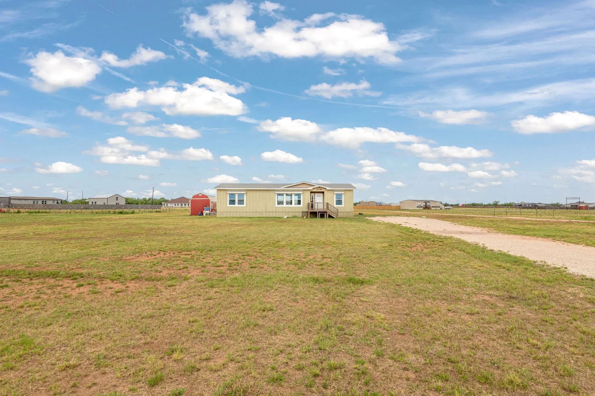 Manufactured Home For Sale in Jones County , 3173 Private Road 5113, Hawley, Texas 79525, 3 Bedroom, 2 Bathroom, Garage spaces, 1,680 Sqft, built in 2022, mls#21268615, Real Estate Agent in Hawley, Homes For Sale in Jones county, Homes For Sale in Hawley, Realtor in Hawley Texas, Real Estate Brokerage Independent Realty Texas, Luminita Cordes Realtor