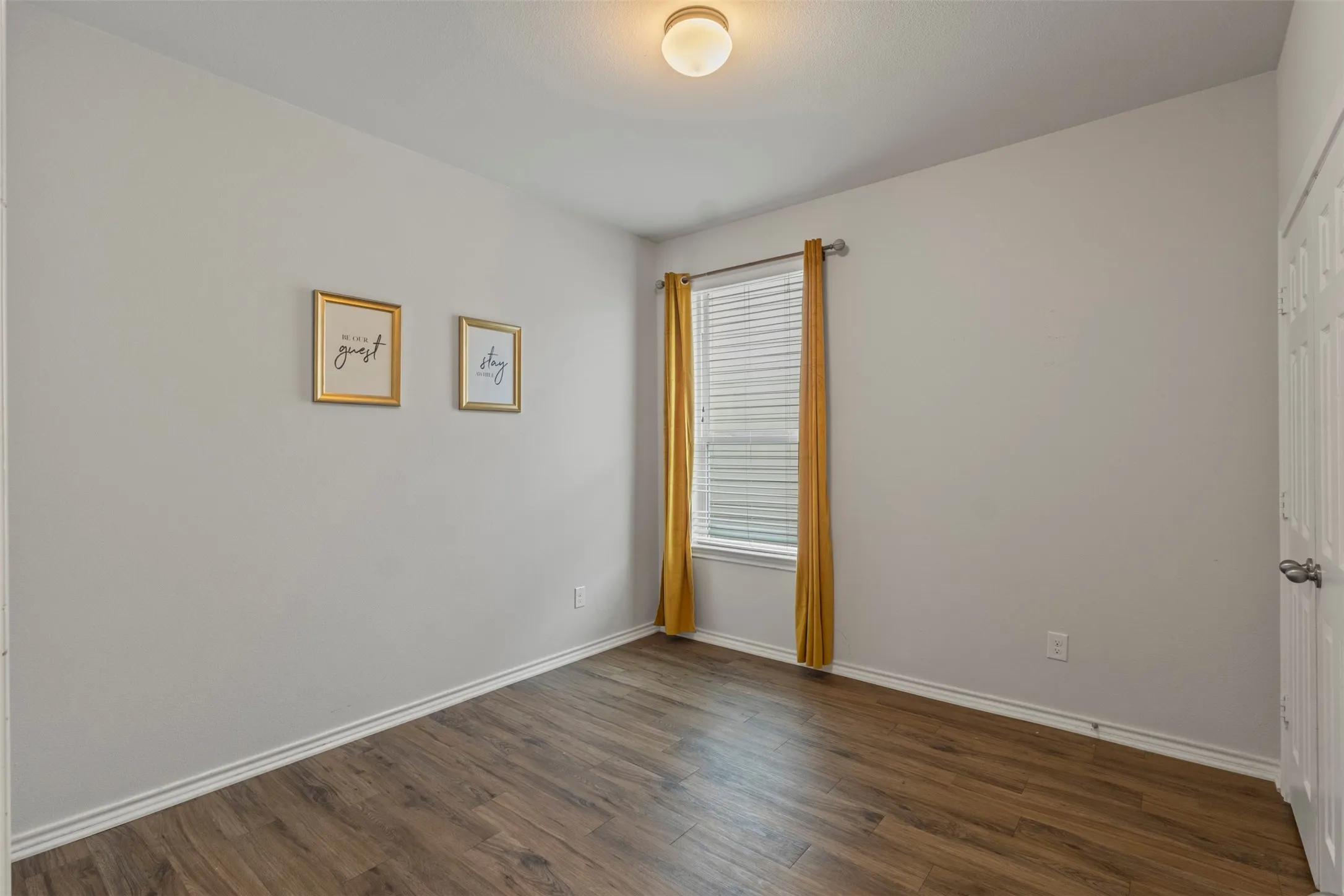 Single Family Residence For Sale in Kaufman County , 1983 Obsidian Trail, Forney, Texas 75126, 3 Bedroom, 2 Bathroom, 2 Garage spaces, 1,628 Sqft, built in 2018, mls#21293496, Real Estate Agent in Forney, Homes For Sale in Kaufman county, Homes For Sale in Forney, Realtor in Forney Texas, Real Estate Brokerage Independent Realty Texas, Luminita Cordes Realtor