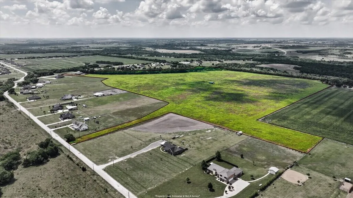 Unimproved Land For Sale in Ellis County , 3161 Wilson Road, Palmer, Texas 75152, 0, 0, Garage spaces, 0 Sqft, built in 0, mls#21292123, Real Estate Agent in Palmer, Homes For Sale in Ellis county, Homes For Sale in Palmer, Realtor in Palmer Texas, Real Estate Brokerage Independent Realty Texas, Luminita Cordes Realtor