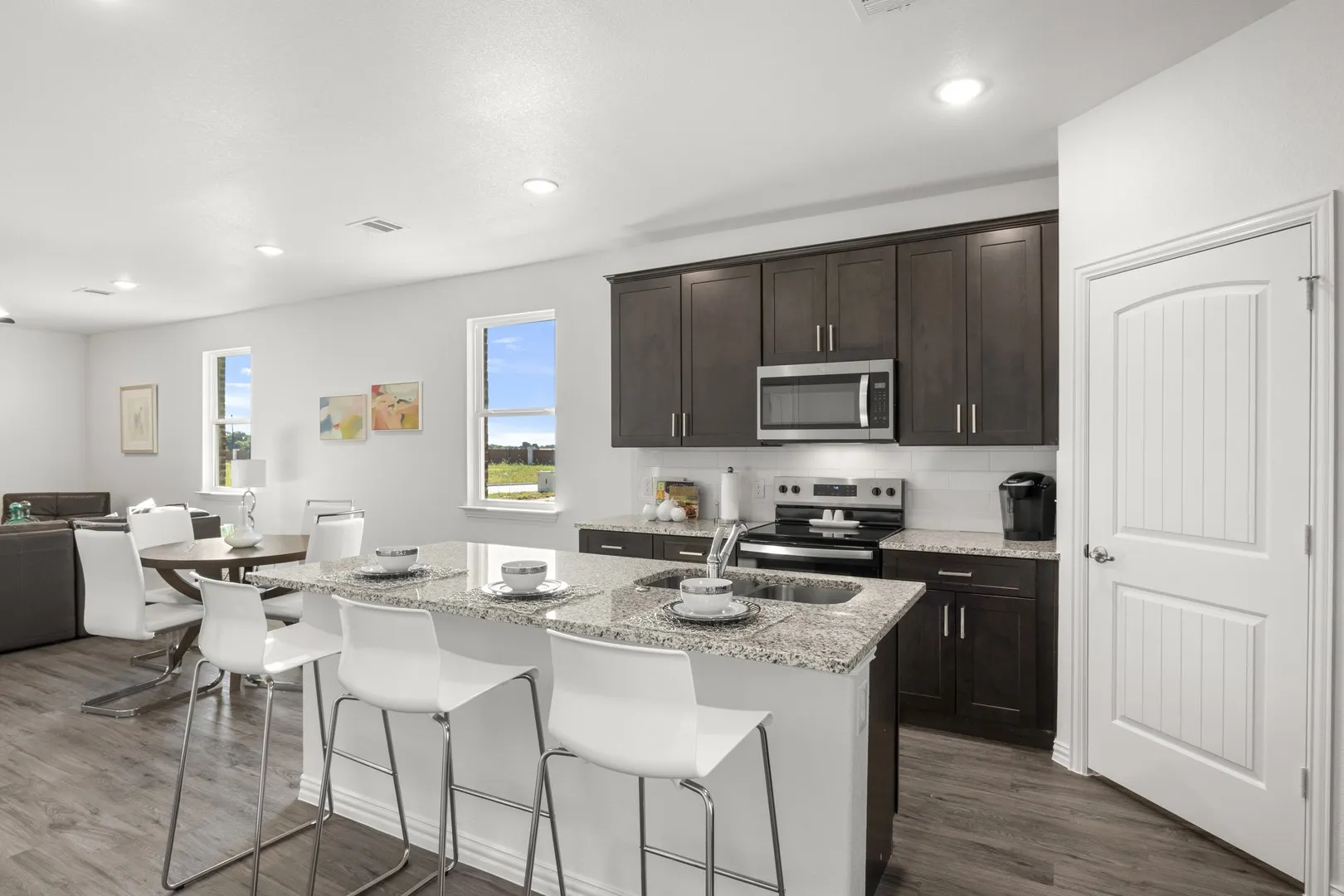 17_1540 wallaby wy-10