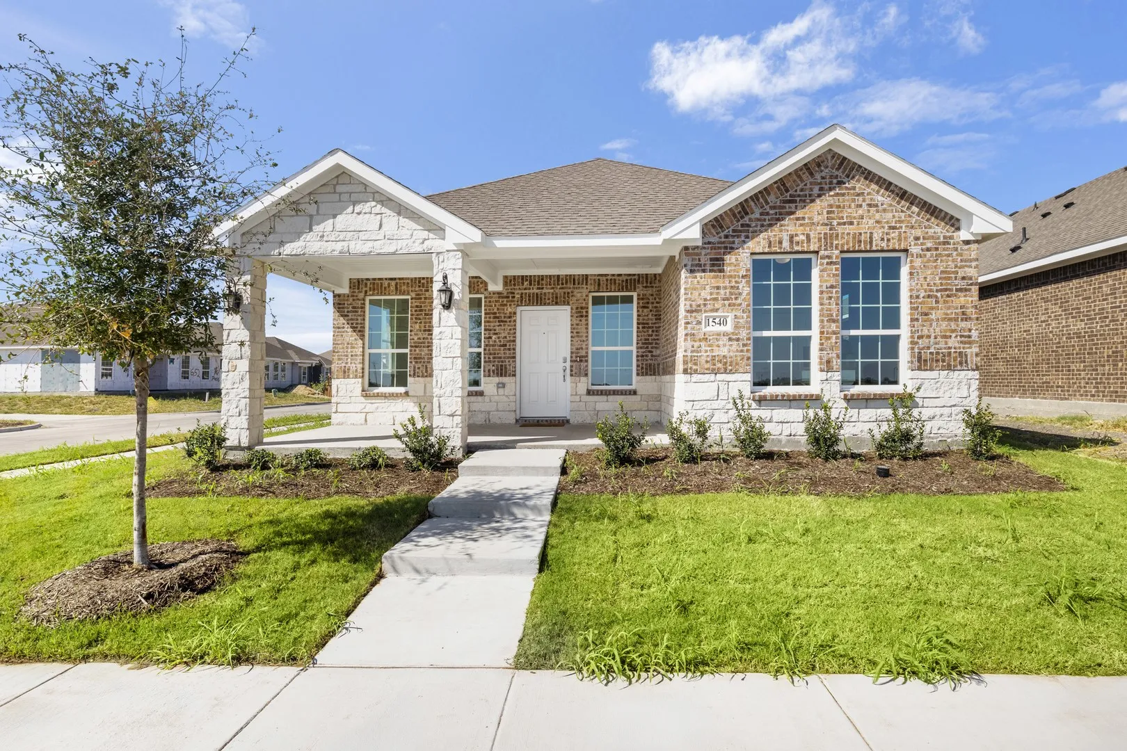 Single Family Residence For Sale in Ellis County , 1541 Grimmauld Place, Waxahachie, Texas 75165, 3 Bedroom, 2 Bathroom, 2 Garage spaces, 1,575 Sqft, built in 2026, mls#21293697, Real Estate Agent in Waxahachie, Homes For Sale in Ellis county, Homes For Sale in Waxahachie, Realtor in Waxahachie Texas, Real Estate Brokerage Independent Realty Texas, Luminita Cordes Realtor