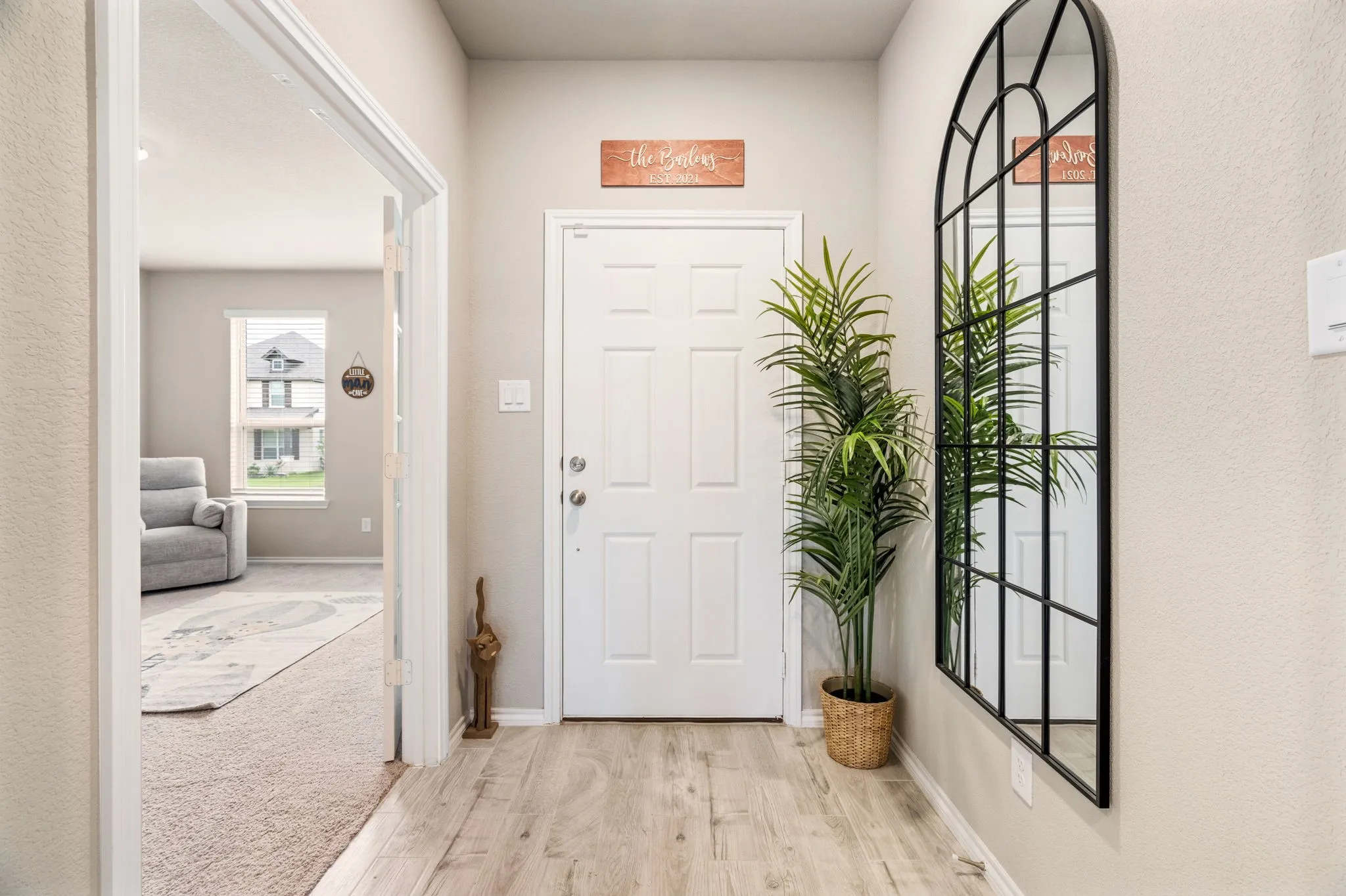 Single Family Residence For Sale in Ellis County , 321 Pasture Drive, Midlothian, Texas 76065, 4 Bedroom, 3 Bathroom, 2 Garage spaces, 2,937 Sqft, built in 2024, mls#21290943, Real Estate Agent in Midlothian, Homes For Sale in Ellis county, Homes For Sale in Midlothian, Realtor in Midlothian Texas, Real Estate Brokerage Independent Realty Texas, Luminita Cordes Realtor