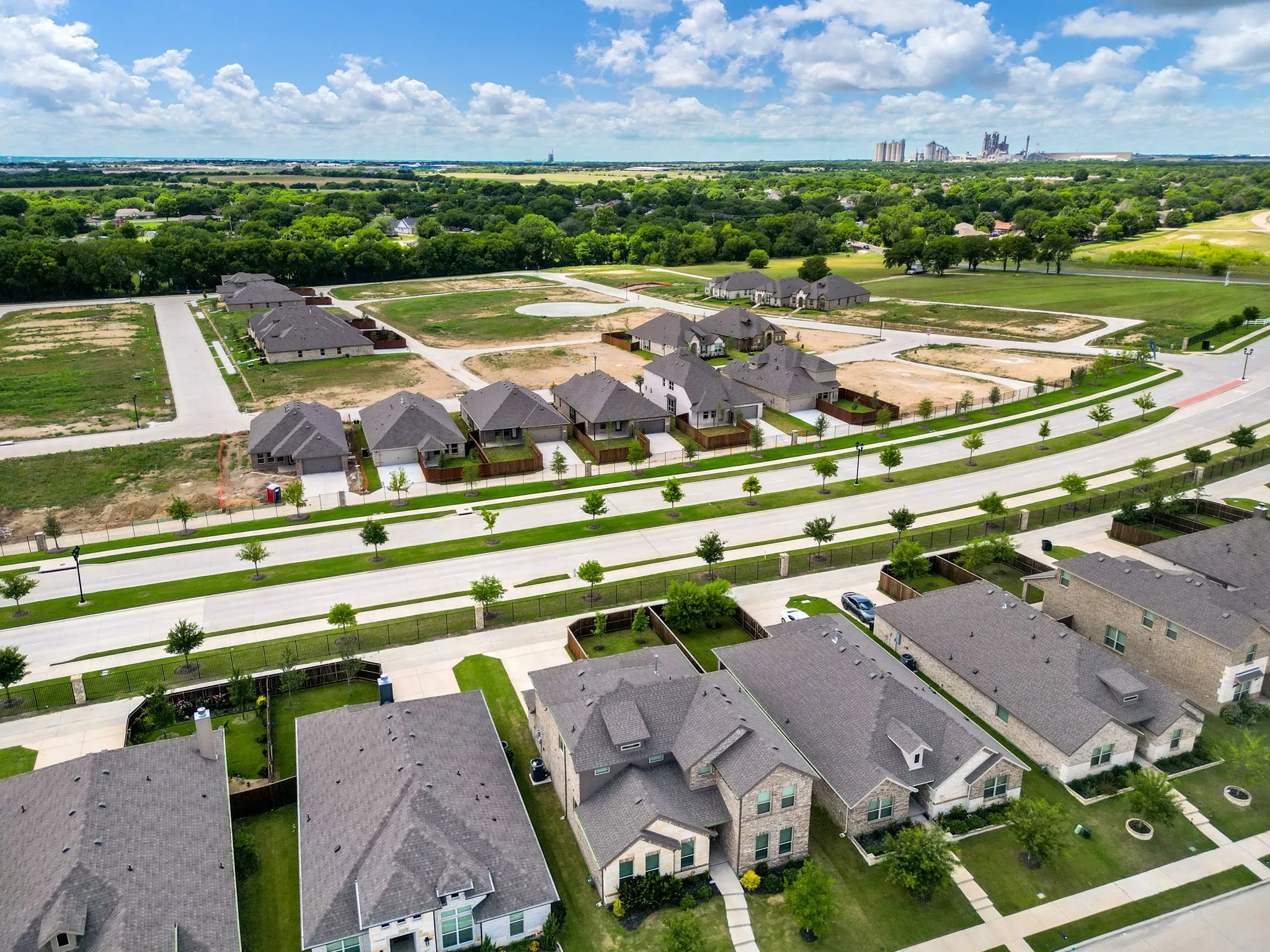 Single Family Residence For Sale in Ellis County , 321 Pasture Drive, Midlothian, Texas 76065, 4 Bedroom, 3 Bathroom, 2 Garage spaces, 2,937 Sqft, built in 2024, mls#21290943, Real Estate Agent in Midlothian, Homes For Sale in Ellis county, Homes For Sale in Midlothian, Realtor in Midlothian Texas, Real Estate Brokerage Independent Realty Texas, Luminita Cordes Realtor