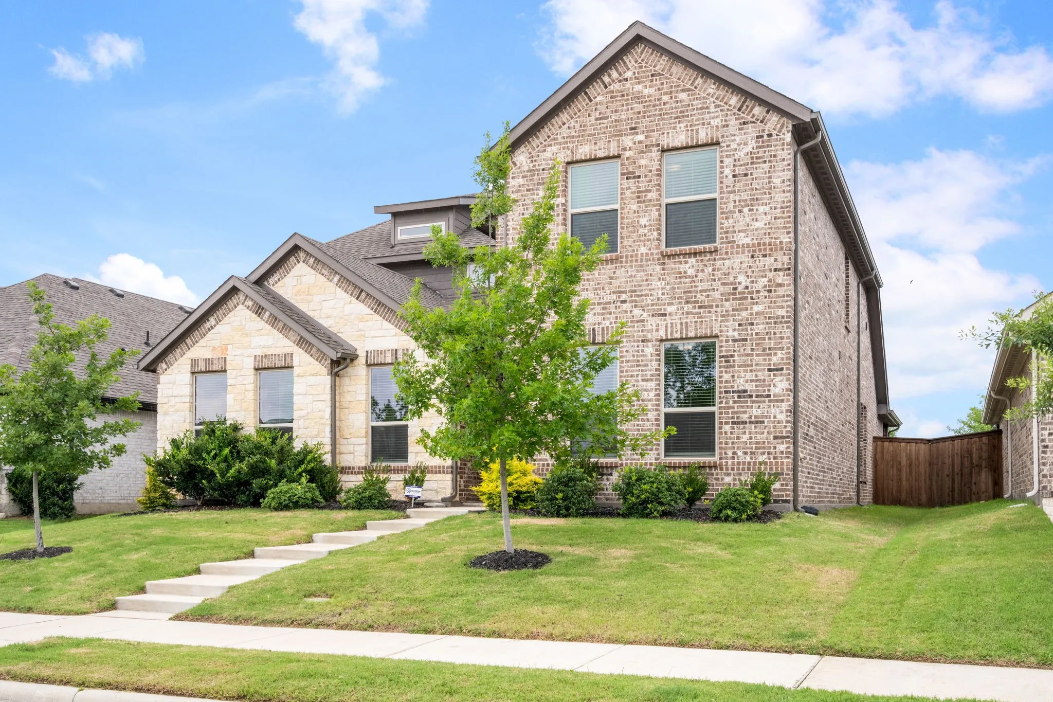 Single Family Residence For Sale in Ellis County , 321 Pasture Drive, Midlothian, Texas 76065, 4 Bedroom, 3 Bathroom, 2 Garage spaces, 2,937 Sqft, built in 2024, mls#21290943, Real Estate Agent in Midlothian, Homes For Sale in Ellis county, Homes For Sale in Midlothian, Realtor in Midlothian Texas, Real Estate Brokerage Independent Realty Texas, Luminita Cordes Realtor