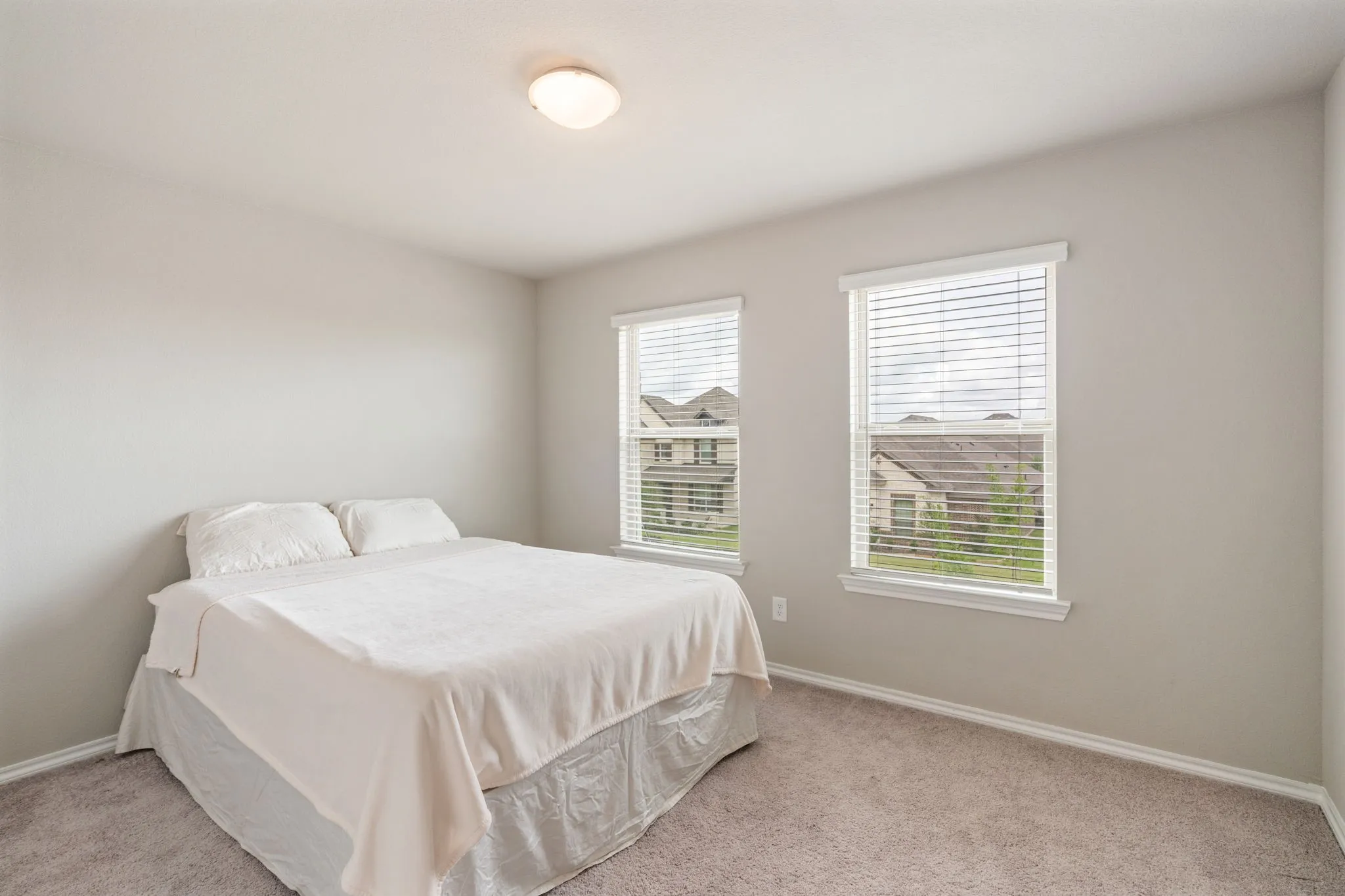 Single Family Residence For Sale in Ellis County , 321 Pasture Drive, Midlothian, Texas 76065, 4 Bedroom, 3 Bathroom, 2 Garage spaces, 2,937 Sqft, built in 2024, mls#21290943, Real Estate Agent in Midlothian, Homes For Sale in Ellis county, Homes For Sale in Midlothian, Realtor in Midlothian Texas, Real Estate Brokerage Independent Realty Texas, Luminita Cordes Realtor