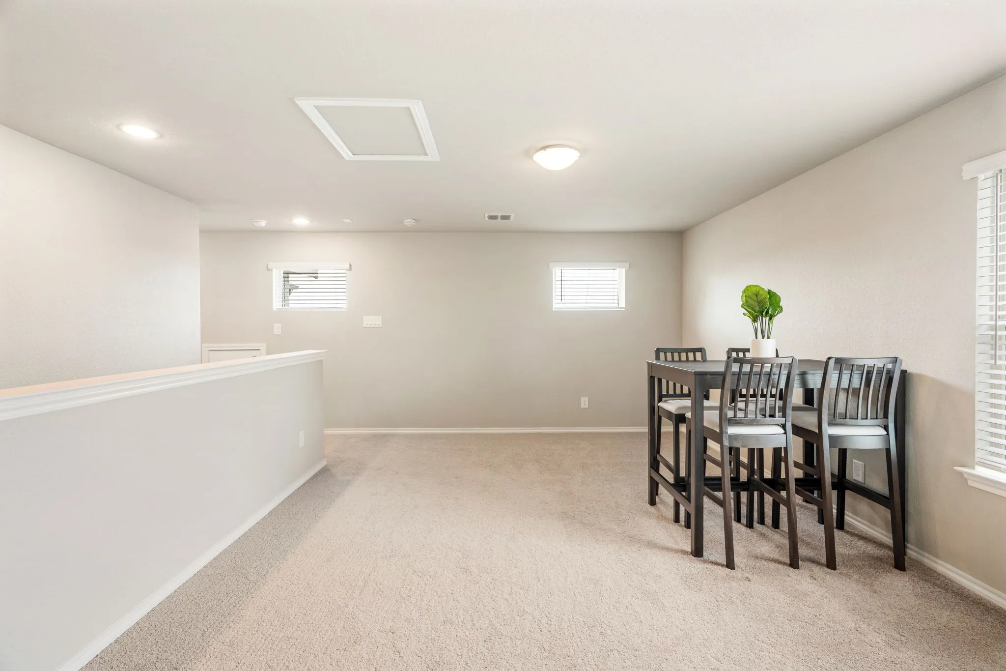 Single Family Residence For Sale in Ellis County , 321 Pasture Drive, Midlothian, Texas 76065, 4 Bedroom, 3 Bathroom, 2 Garage spaces, 2,937 Sqft, built in 2024, mls#21290943, Real Estate Agent in Midlothian, Homes For Sale in Ellis county, Homes For Sale in Midlothian, Realtor in Midlothian Texas, Real Estate Brokerage Independent Realty Texas, Luminita Cordes Realtor