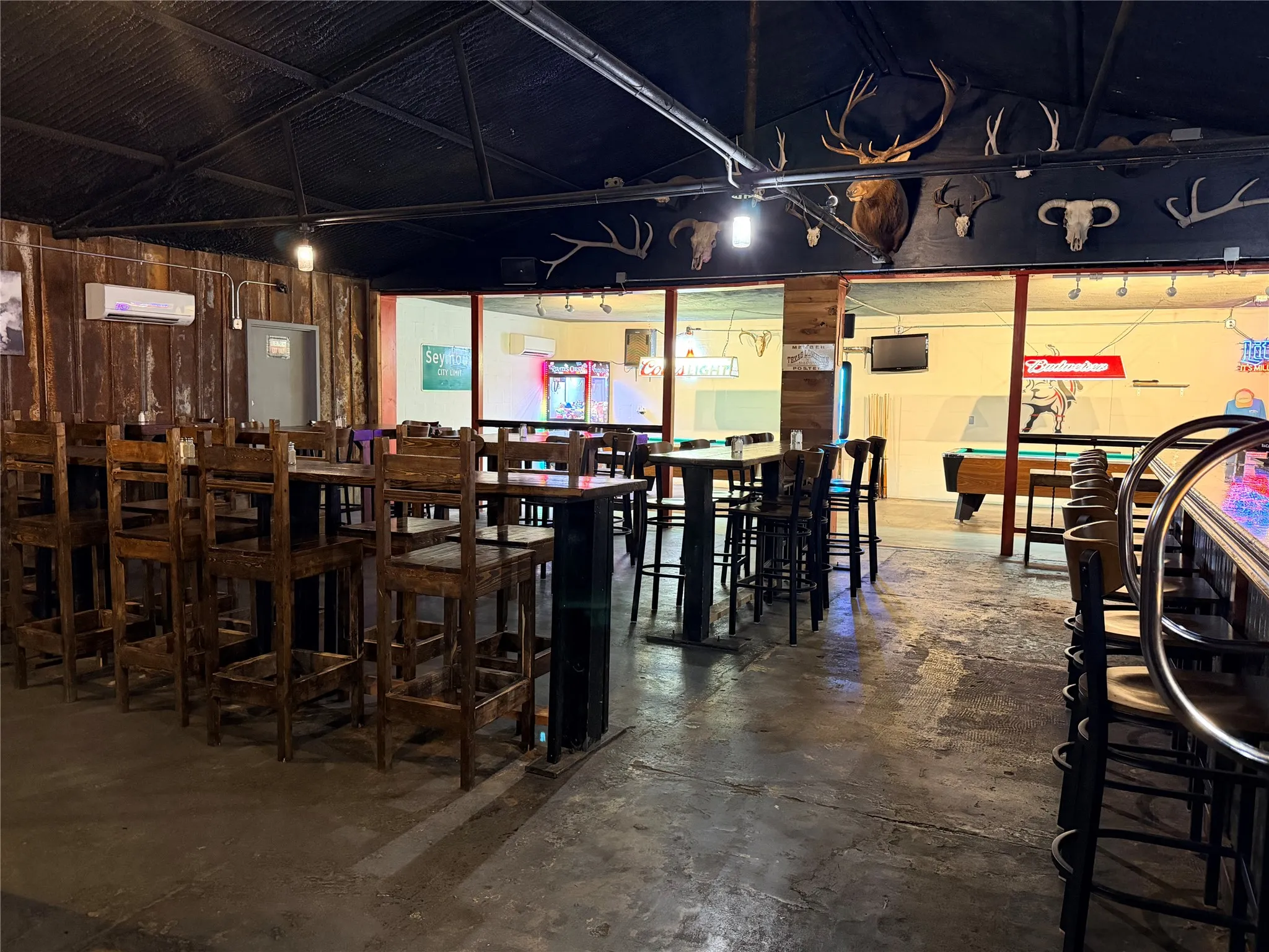 Business For Sale in Baylor County , 910 N Main Street, Seymour, Texas 76380, 0, 0, Garage spaces, 0 Sqft, built in 1980, mls#21293428, Real Estate Agent in Seymour, Homes For Sale in Baylor county, Homes For Sale in Seymour, Realtor in Seymour Texas, Real Estate Brokerage Independent Realty Texas, Luminita Cordes Realtor
