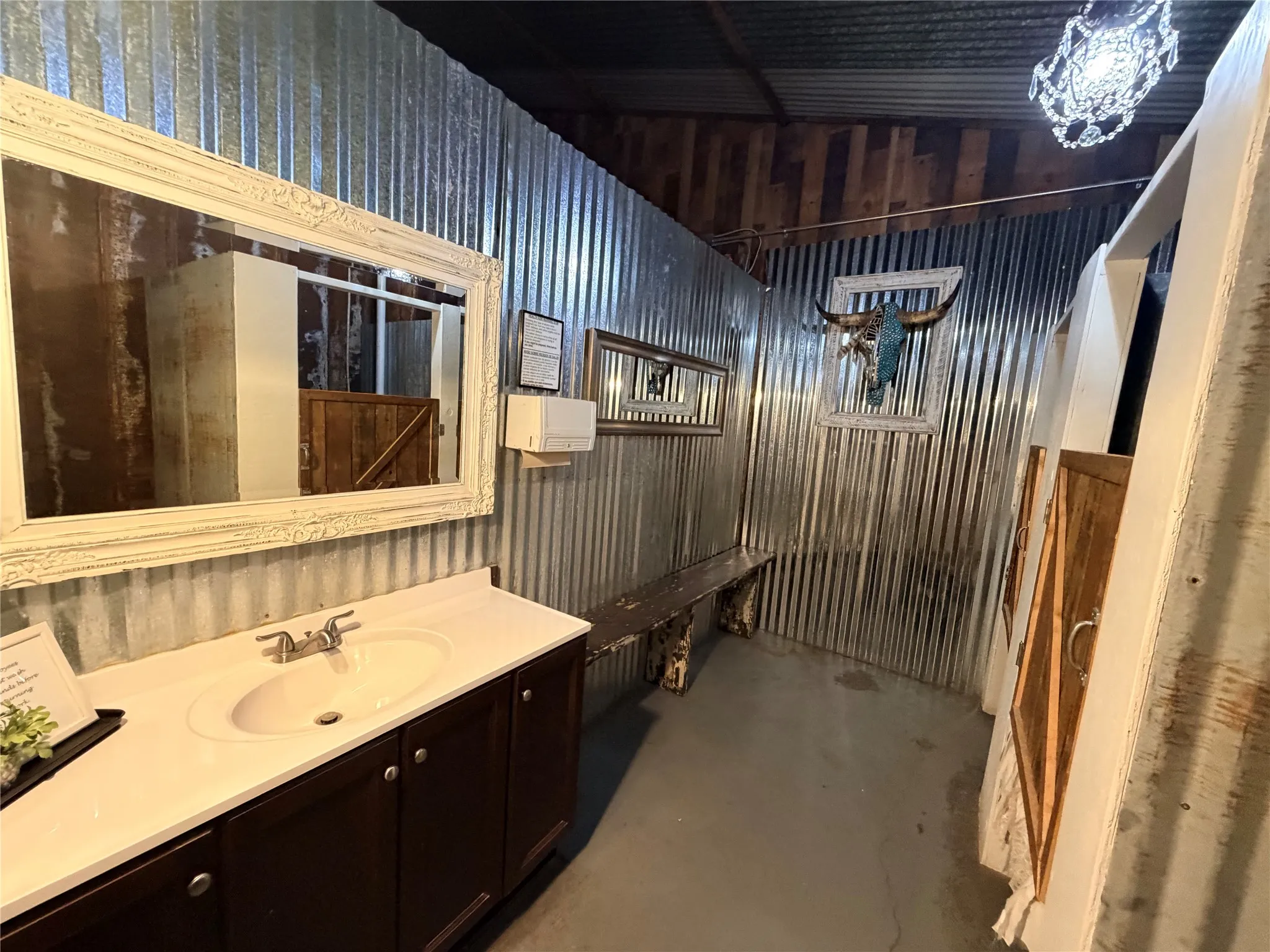 Business For Sale in Baylor County , 910 N Main Street, Seymour, Texas 76380, 0, 0, Garage spaces, 0 Sqft, built in 1980, mls#21293428, Real Estate Agent in Seymour, Homes For Sale in Baylor county, Homes For Sale in Seymour, Realtor in Seymour Texas, Real Estate Brokerage Independent Realty Texas, Luminita Cordes Realtor