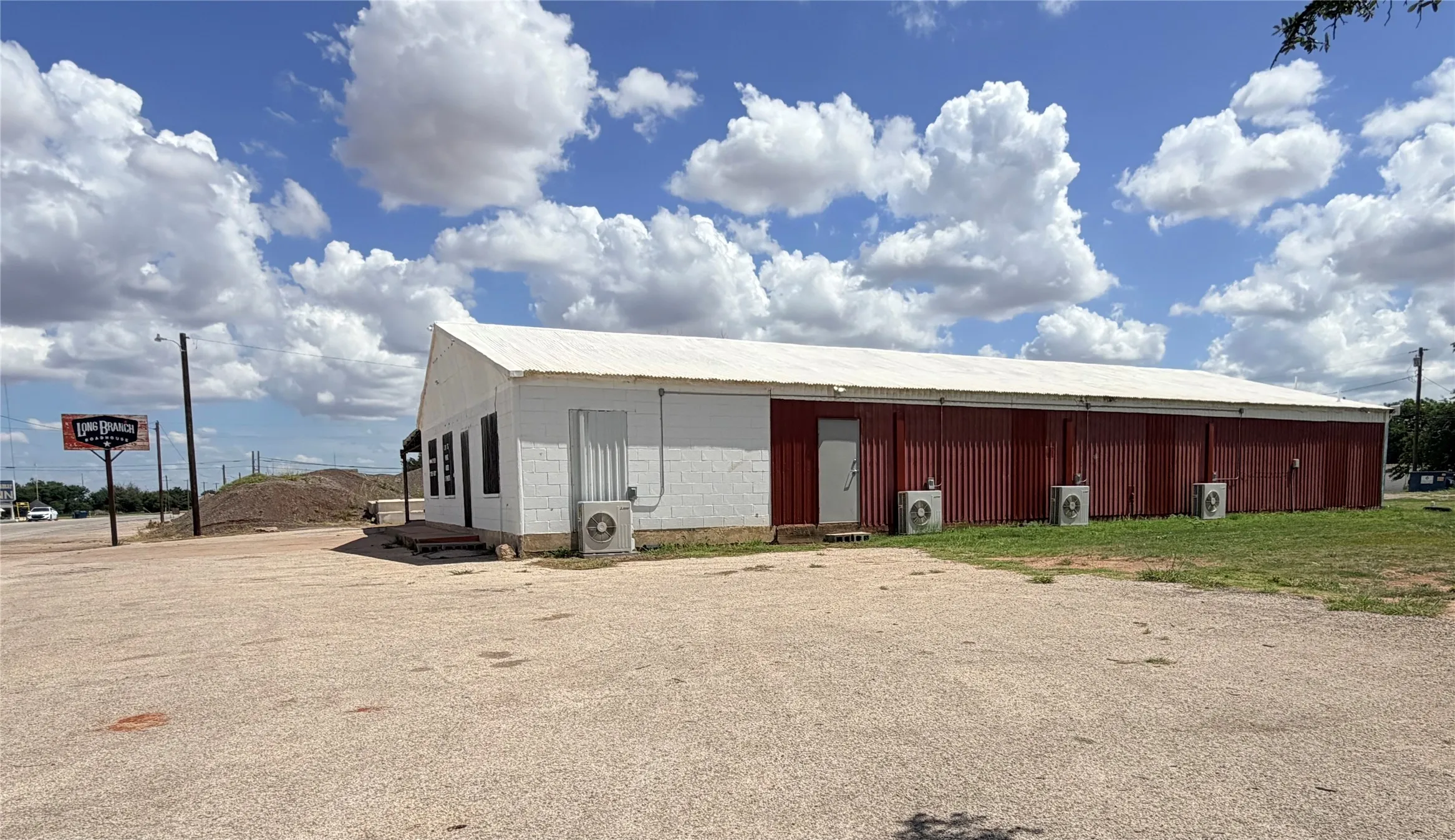 Business For Sale in Baylor County , 910 N Main Street, Seymour, Texas 76380, 0, 0, Garage spaces, 0 Sqft, built in 1980, mls#21293428, Real Estate Agent in Seymour, Homes For Sale in Baylor county, Homes For Sale in Seymour, Realtor in Seymour Texas, Real Estate Brokerage Independent Realty Texas, Luminita Cordes Realtor