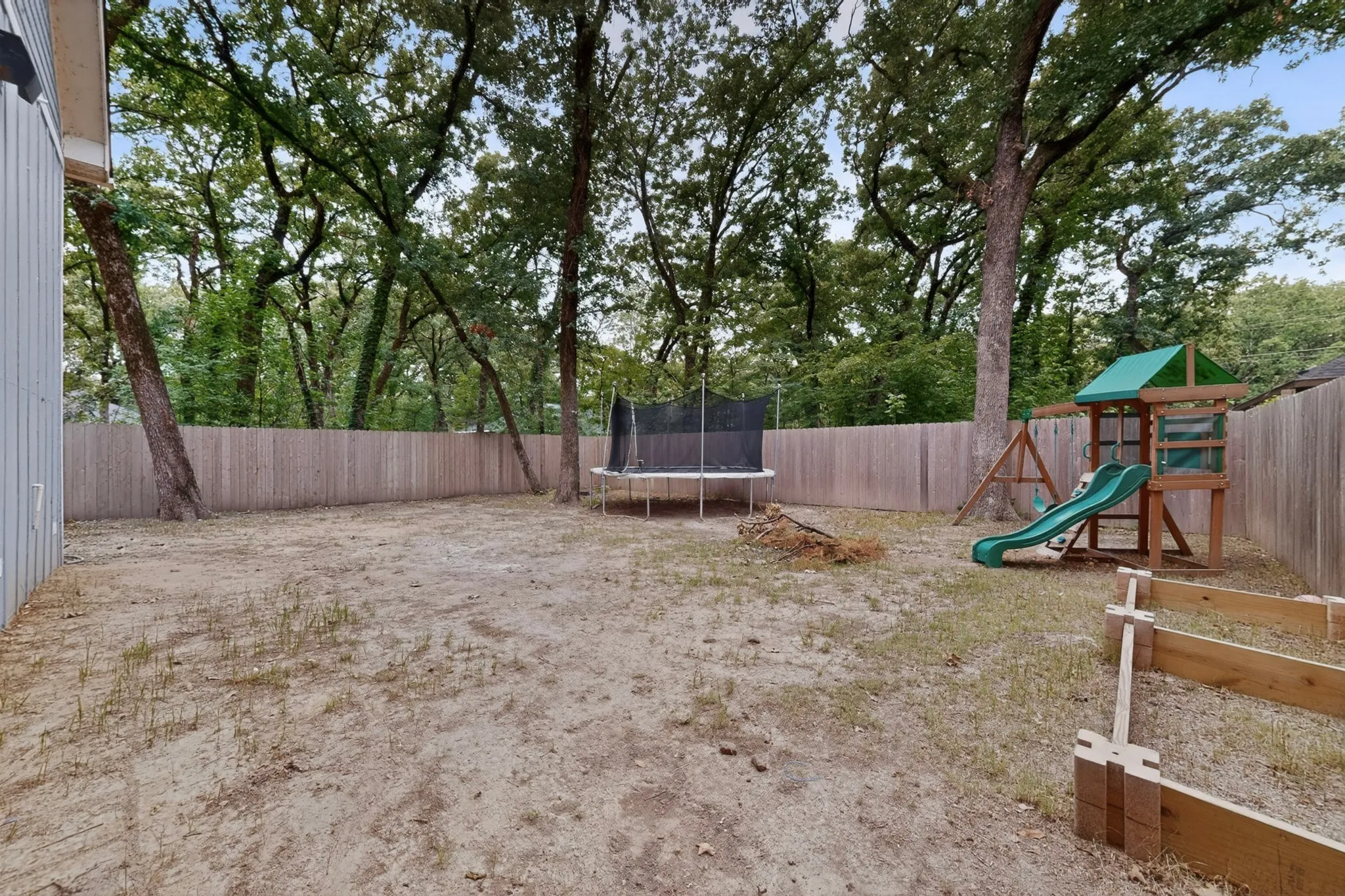 Single Family Residence For Sale in Henderson County , 121 Elk Cove Drive, Mabank, Texas 75156, 2 Bedroom, 2 Bathroom, Garage spaces, 1,456 Sqft, built in 2024, mls#21292857, Real Estate Agent in Mabank, Homes For Sale in Henderson county, Homes For Sale in Mabank, Realtor in Mabank Texas, Real Estate Brokerage Independent Realty Texas, Luminita Cordes Realtor