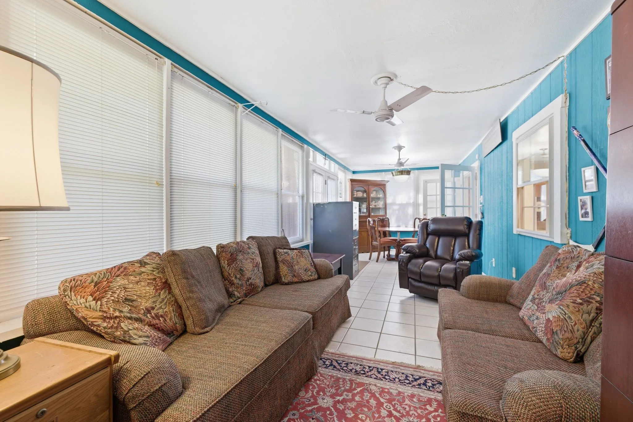 Single Family Residence For Sale in Hood County , 6309 Blackfoot Trail, De Cordova, Texas 76049, 3 Bedrooms, 2 Bathrooms, 2 Garage spaces, 1,863 Sqft, built in 1978, Price $329,900, mls#21293401, Real Estate Agent in De Cordova, Homes For Sale in Hood county, Homes For Sale in De Cordova, Realtor in De Cordova Texas, Real Estate Brokerage Independent Realty Texas, Luminita Cordes Realtor
