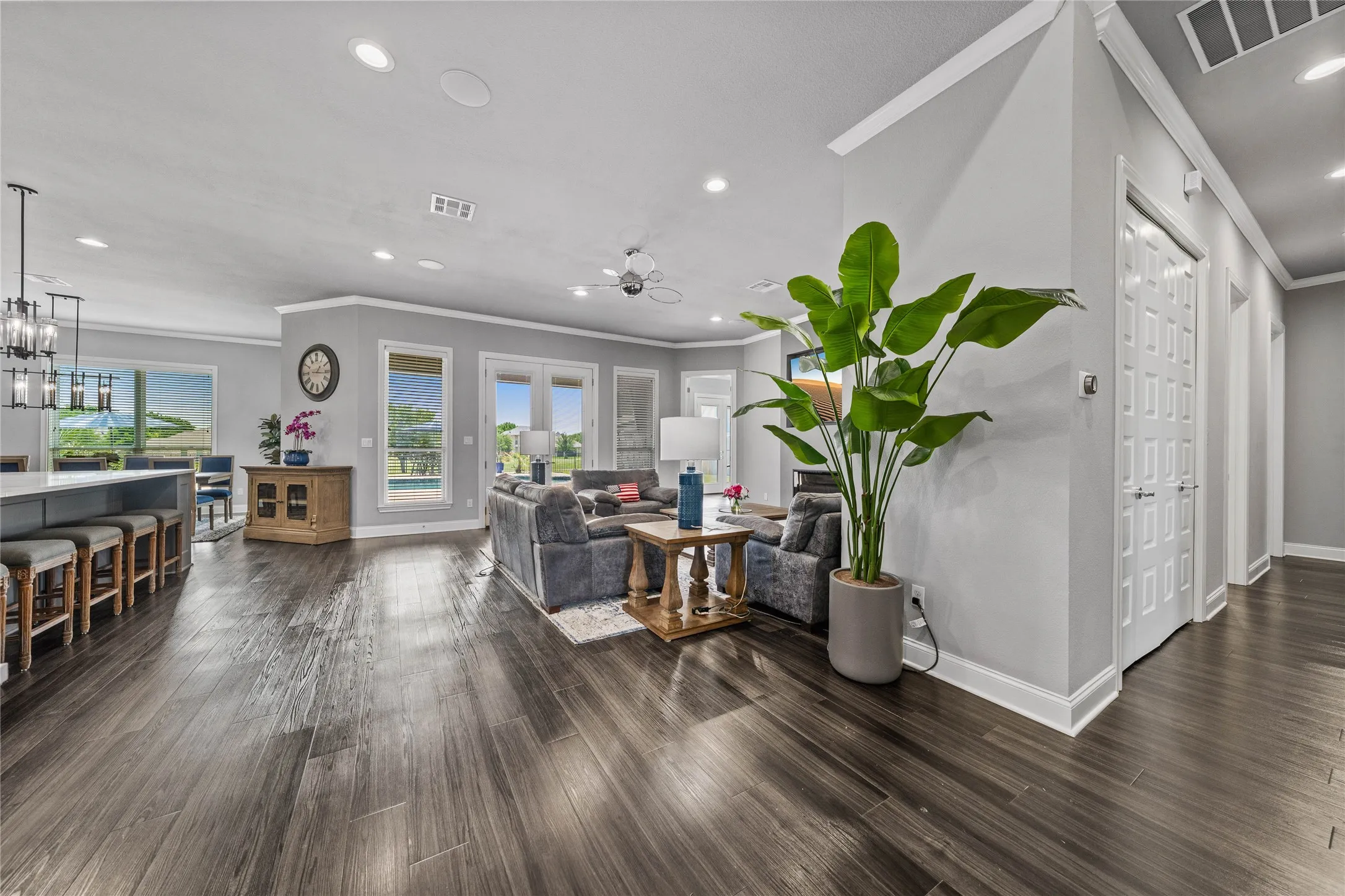 Single Family Residence For Sale in Mc Lennan County , 104 Chalet Lane, Waco, Texas 76712, 4 Bedroom, 4 Bathroom, 3 Garage spaces, 3,053 Sqft, built in 2018, Price $1,200,000, mls#21293685, Real Estate Agent in Waco, Homes For Sale in Mc Lennan county, Homes For Sale in Waco, Realtor in Waco Texas, Real Estate Brokerage Independent Realty Texas, Luminita Cordes Realtor