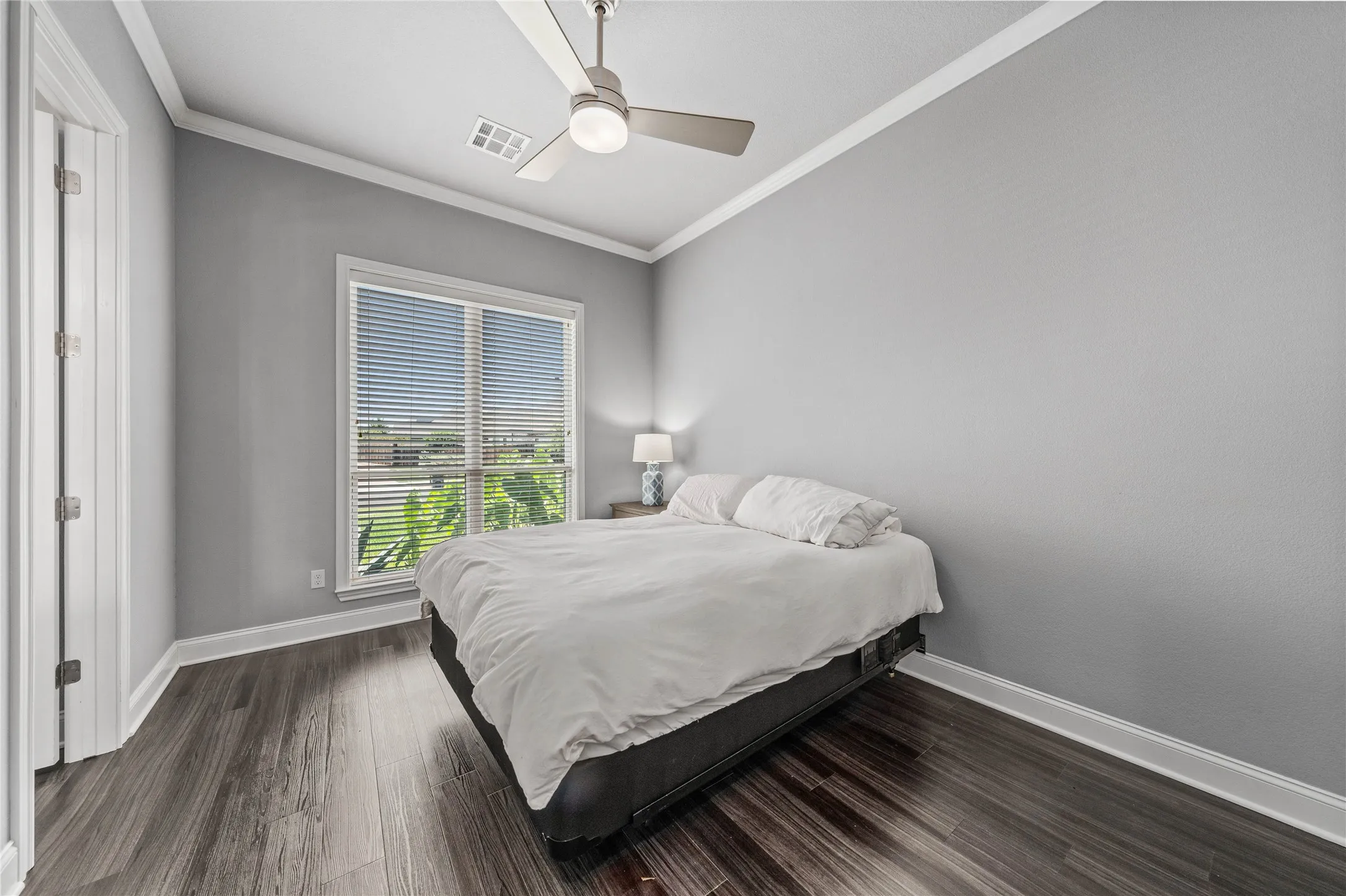 Single Family Residence For Sale in Mc Lennan County , 104 Chalet Lane, Waco, Texas 76712, 4 Bedroom, 4 Bathroom, 3 Garage spaces, 3,053 Sqft, built in 2018, Price $1,200,000, mls#21293685, Real Estate Agent in Waco, Homes For Sale in Mc Lennan county, Homes For Sale in Waco, Realtor in Waco Texas, Real Estate Brokerage Independent Realty Texas, Luminita Cordes Realtor