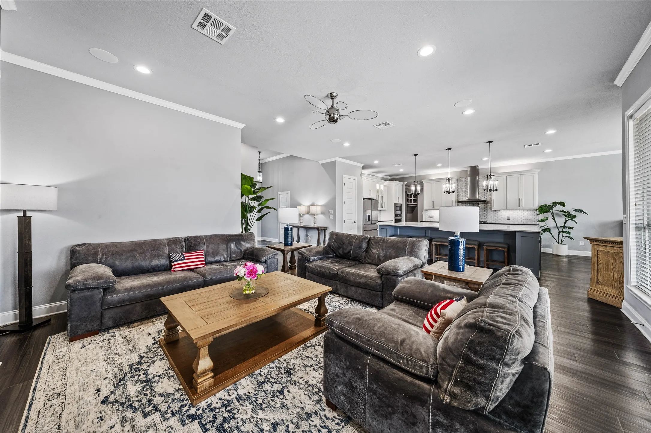 Single Family Residence For Sale in Mc Lennan County , 104 Chalet Lane, Waco, Texas 76712, 4 Bedroom, 4 Bathroom, 3 Garage spaces, 3,053 Sqft, built in 2018, Price $1,200,000, mls#21293685, Real Estate Agent in Waco, Homes For Sale in Mc Lennan county, Homes For Sale in Waco, Realtor in Waco Texas, Real Estate Brokerage Independent Realty Texas, Luminita Cordes Realtor