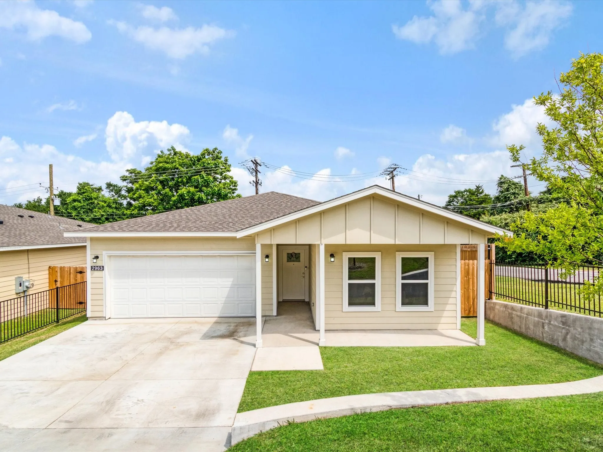 Single Family Residence For Sale in Dallas County , 2963 Simpson Stuart Road, Dallas, Texas 75241, 3 Bedroom, 2 Bathroom, 2 Garage spaces, 1,295 Sqft, built in 2024, mls#21293622, Real Estate Agent in Dallas, Homes For Sale in Dallas county, Homes For Sale in Dallas, Realtor in Dallas Texas, Real Estate Brokerage Independent Realty Texas, Luminita Cordes Realtor