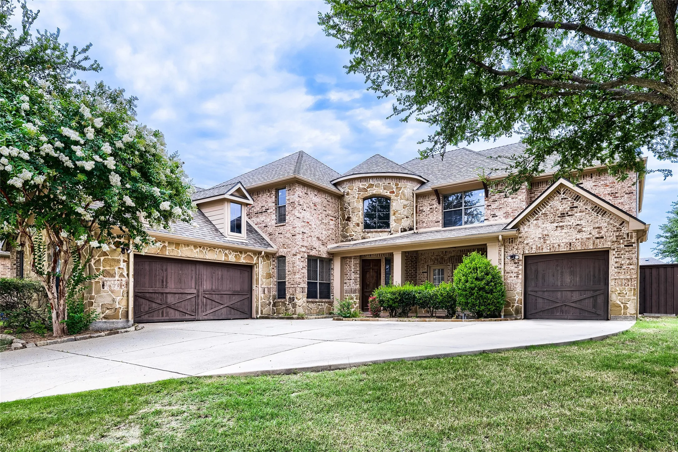 Single Family Residence For Sale in Collin County , 710 Calaveras Court, Prosper, Texas 75078, 5 Bedroom, 4 Bathroom, 3 Garage spaces, 3,834 Sqft, built in 2007, mls#21256385, Real Estate Agent in Prosper, Homes For Sale in Collin county, Homes For Sale in Prosper, Realtor in Prosper Texas, Real Estate Brokerage Independent Realty Texas, Luminita Cordes Realtor