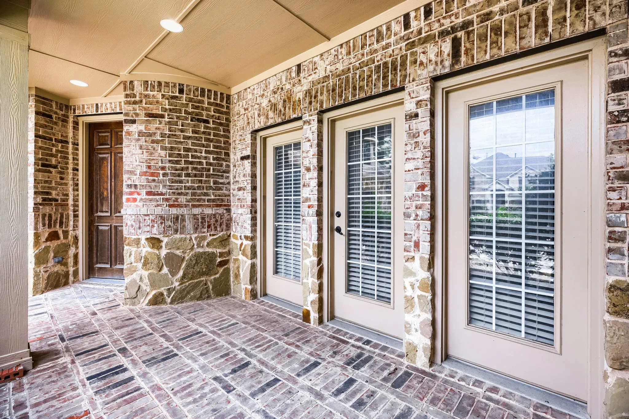 Single Family Residence For Sale in Collin County , 710 Calaveras Court, Prosper, Texas 75078, 5 Bedroom, 4 Bathroom, 3 Garage spaces, 3,834 Sqft, built in 2007, mls#21256385, Real Estate Agent in Prosper, Homes For Sale in Collin county, Homes For Sale in Prosper, Realtor in Prosper Texas, Real Estate Brokerage Independent Realty Texas, Luminita Cordes Realtor