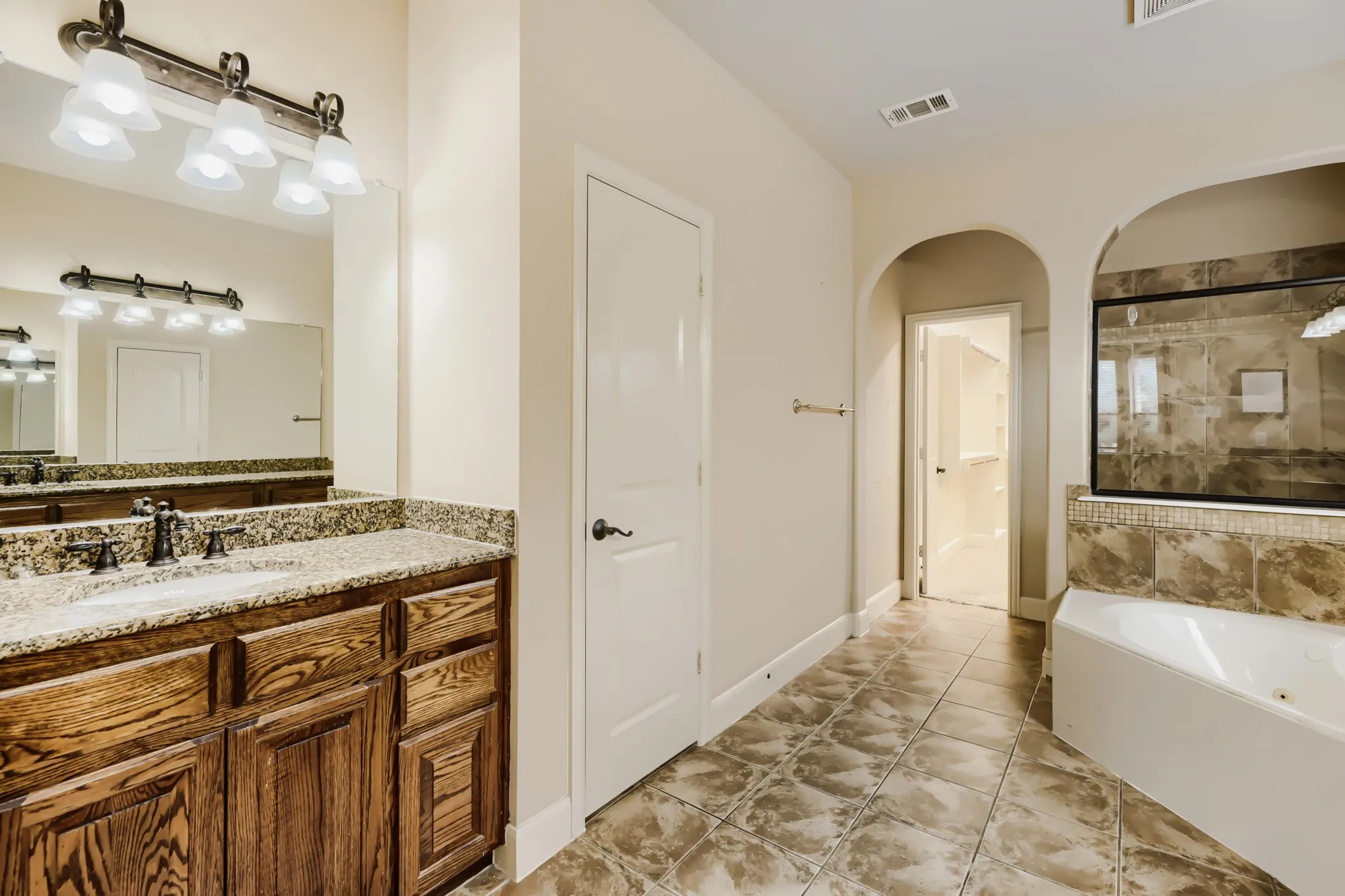 Single Family Residence For Sale in Collin County , 710 Calaveras Court, Prosper, Texas 75078, 5 Bedroom, 4 Bathroom, 3 Garage spaces, 3,834 Sqft, built in 2007, mls#21256385, Real Estate Agent in Prosper, Homes For Sale in Collin county, Homes For Sale in Prosper, Realtor in Prosper Texas, Real Estate Brokerage Independent Realty Texas, Luminita Cordes Realtor