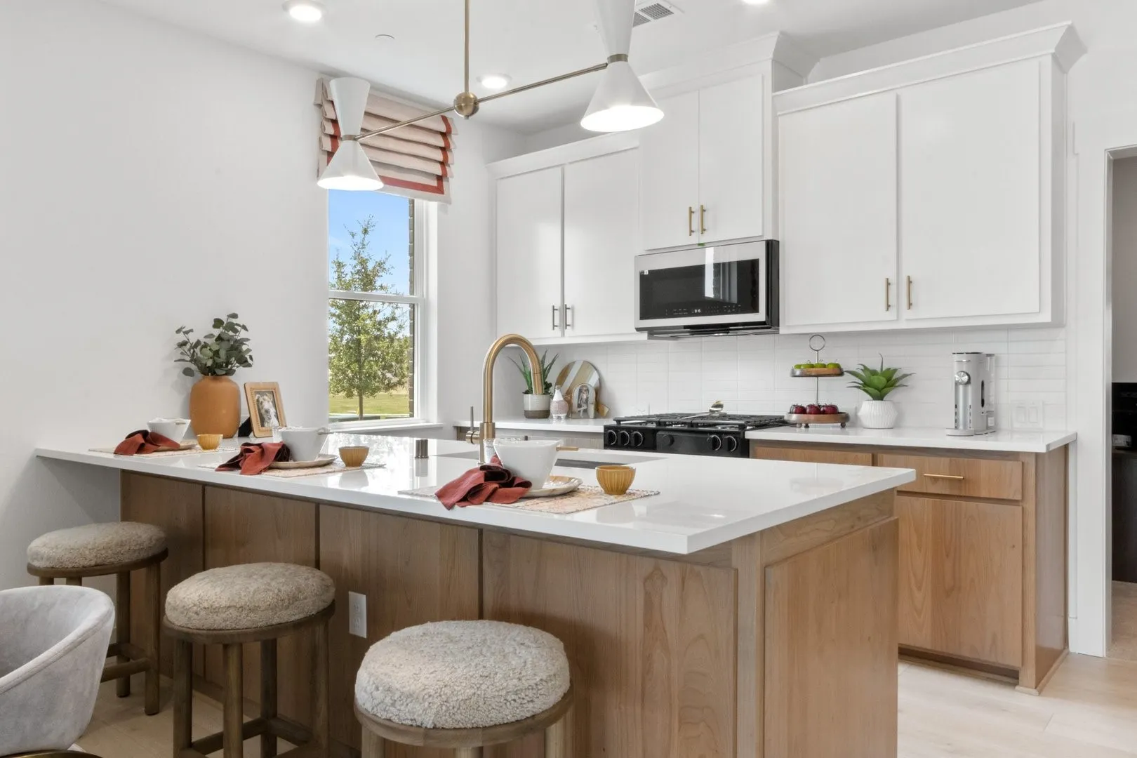 013-1805ParkviewDrive-Melissa-TX-75454-Kitchen.jpg-SMALL