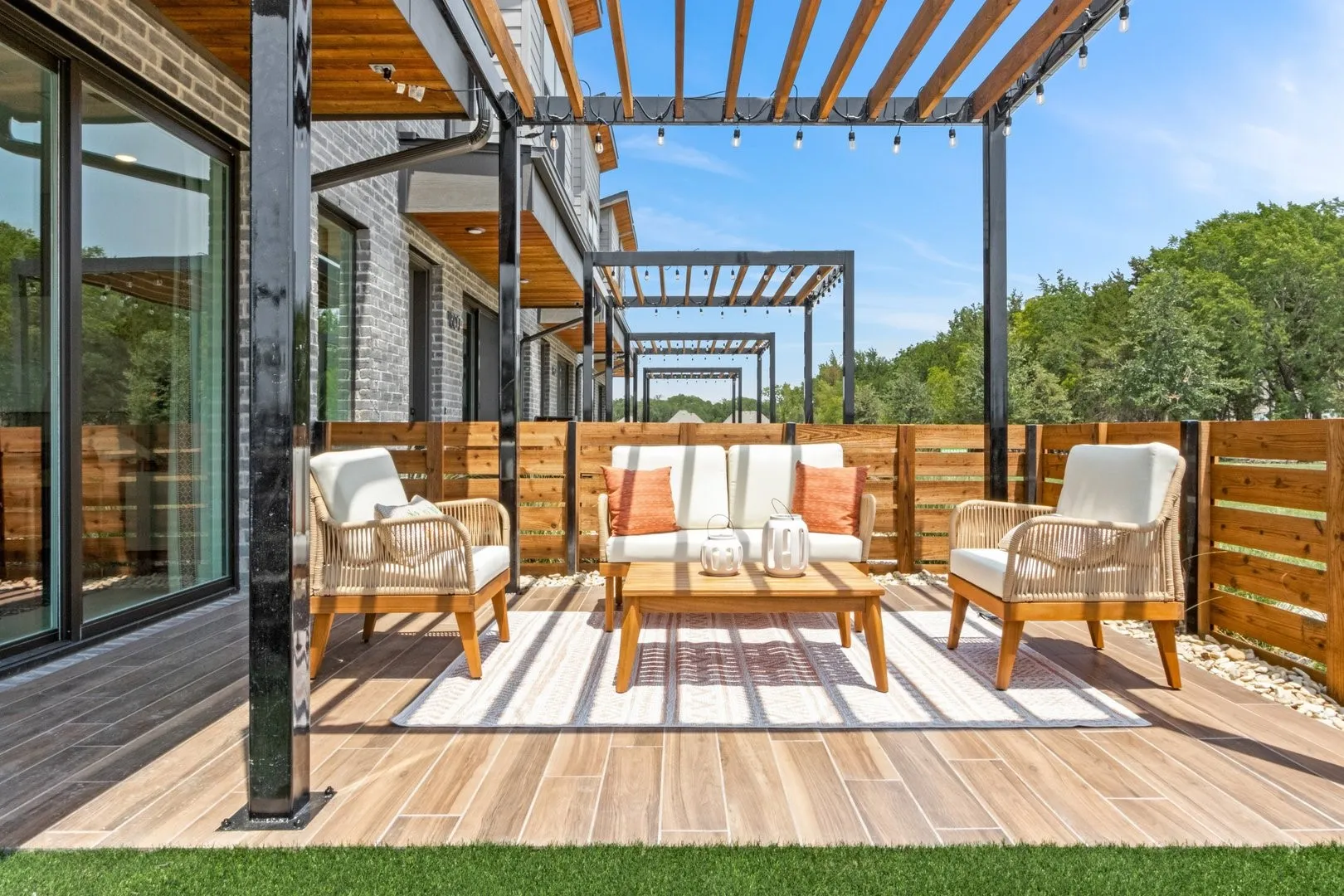004-1805ParkviewDrive-Melissa-TX-75454-Patio.jpg-SMALL