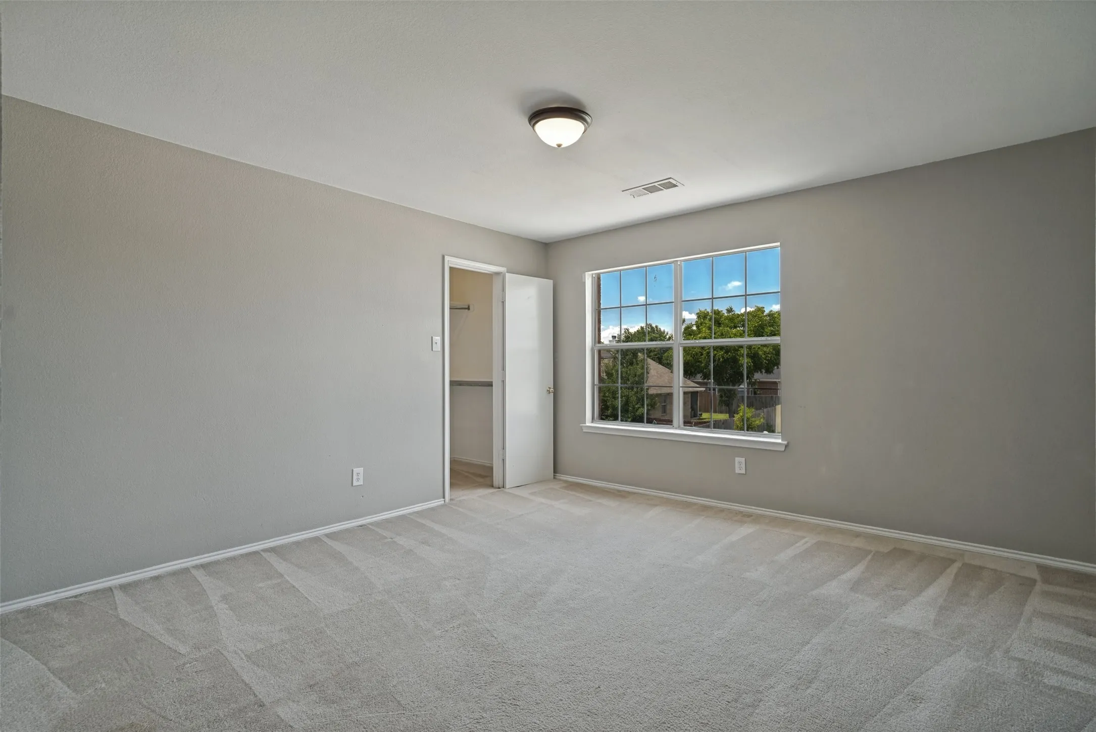 Single Family Residence For Sale in Tarrant County , 1628 Tyler Terrace, Mansfield, Texas 76063, 4 Bedroom, 3 Bathroom, 2 Garage spaces, 2,955 Sqft, built in 2000, mls#21291384, Real Estate Agent in Mansfield, Homes For Sale in Tarrant county, Homes For Sale in Mansfield, Realtor in Mansfield Texas, Real Estate Brokerage Independent Realty Texas, Luminita Cordes Realtor