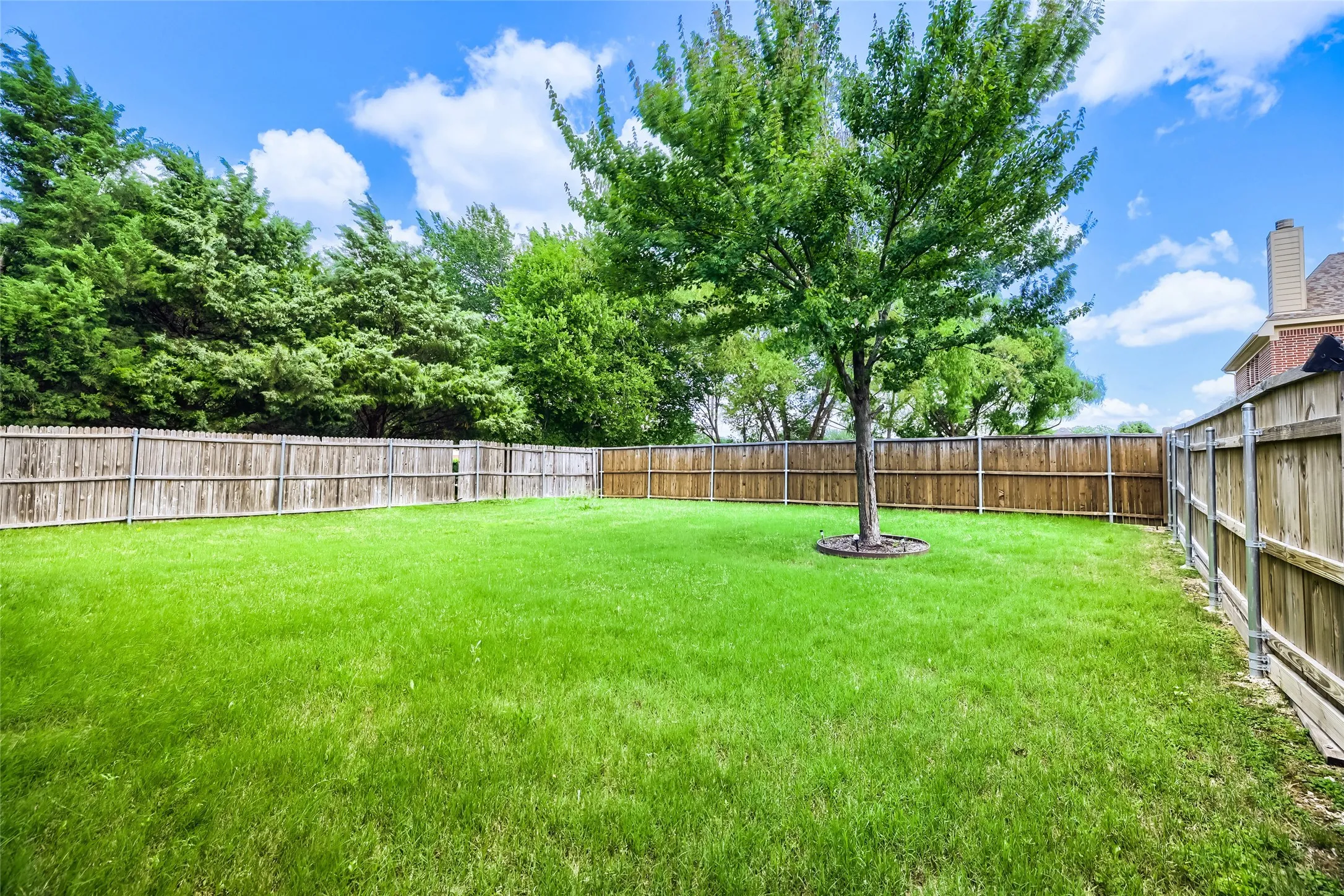 Single Family Residence For Sale in Collin County , 4105 Plymouth Drive, Mc Kinney, Texas 75070, 5 Bedroom, 3 Bathroom, Garage spaces, 2,933 Sqft, built in 2011, mls#21261587, Real Estate Agent in Mc Kinney, Homes For Sale in Collin county, Homes For Sale in Mc Kinney, Realtor in Mc Kinney Texas, Real Estate Brokerage Independent Realty Texas, Luminita Cordes Realtor