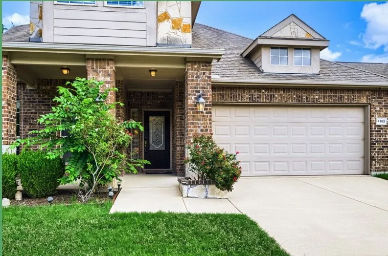 Single Family Residence For Sale in Collin County , 4105 Plymouth Drive, Mc Kinney, Texas 75070, 5 Bedroom, 3 Bathroom, Garage spaces, 2,933 Sqft, built in 2011, mls#21261587, Real Estate Agent in Mc Kinney, Homes For Sale in Collin county, Homes For Sale in Mc Kinney, Realtor in Mc Kinney Texas, Real Estate Brokerage Independent Realty Texas, Luminita Cordes Realtor
