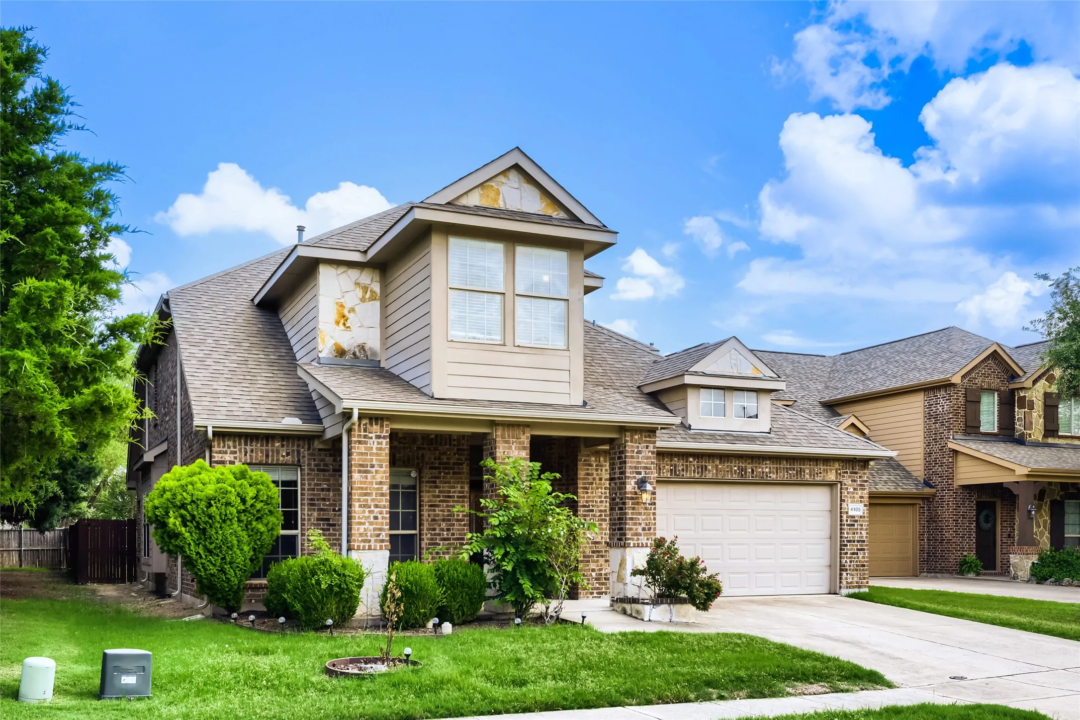 Single Family Residence For Sale in Collin County , 4105 Plymouth Drive, Mc Kinney, Texas 75070, 5 Bedroom, 3 Bathroom, Garage spaces, 2,933 Sqft, built in 2011, mls#21261587, Real Estate Agent in Mc Kinney, Homes For Sale in Collin county, Homes For Sale in Mc Kinney, Realtor in Mc Kinney Texas, Real Estate Brokerage Independent Realty Texas, Luminita Cordes Realtor
