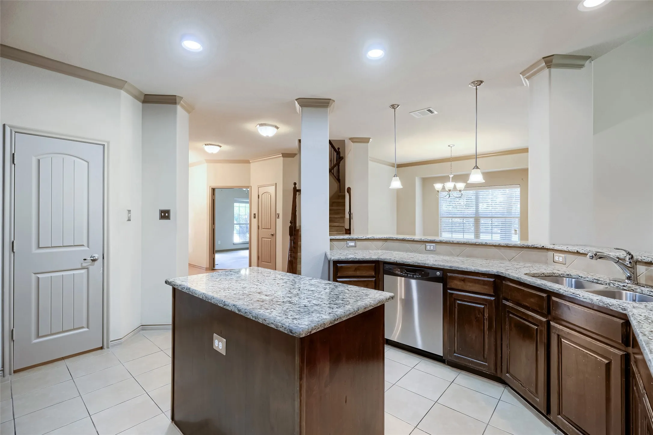 Single Family Residence For Sale in Collin County , 4105 Plymouth Drive, Mc Kinney, Texas 75070, 5 Bedroom, 3 Bathroom, Garage spaces, 2,933 Sqft, built in 2011, mls#21261587, Real Estate Agent in Mc Kinney, Homes For Sale in Collin county, Homes For Sale in Mc Kinney, Realtor in Mc Kinney Texas, Real Estate Brokerage Independent Realty Texas, Luminita Cordes Realtor