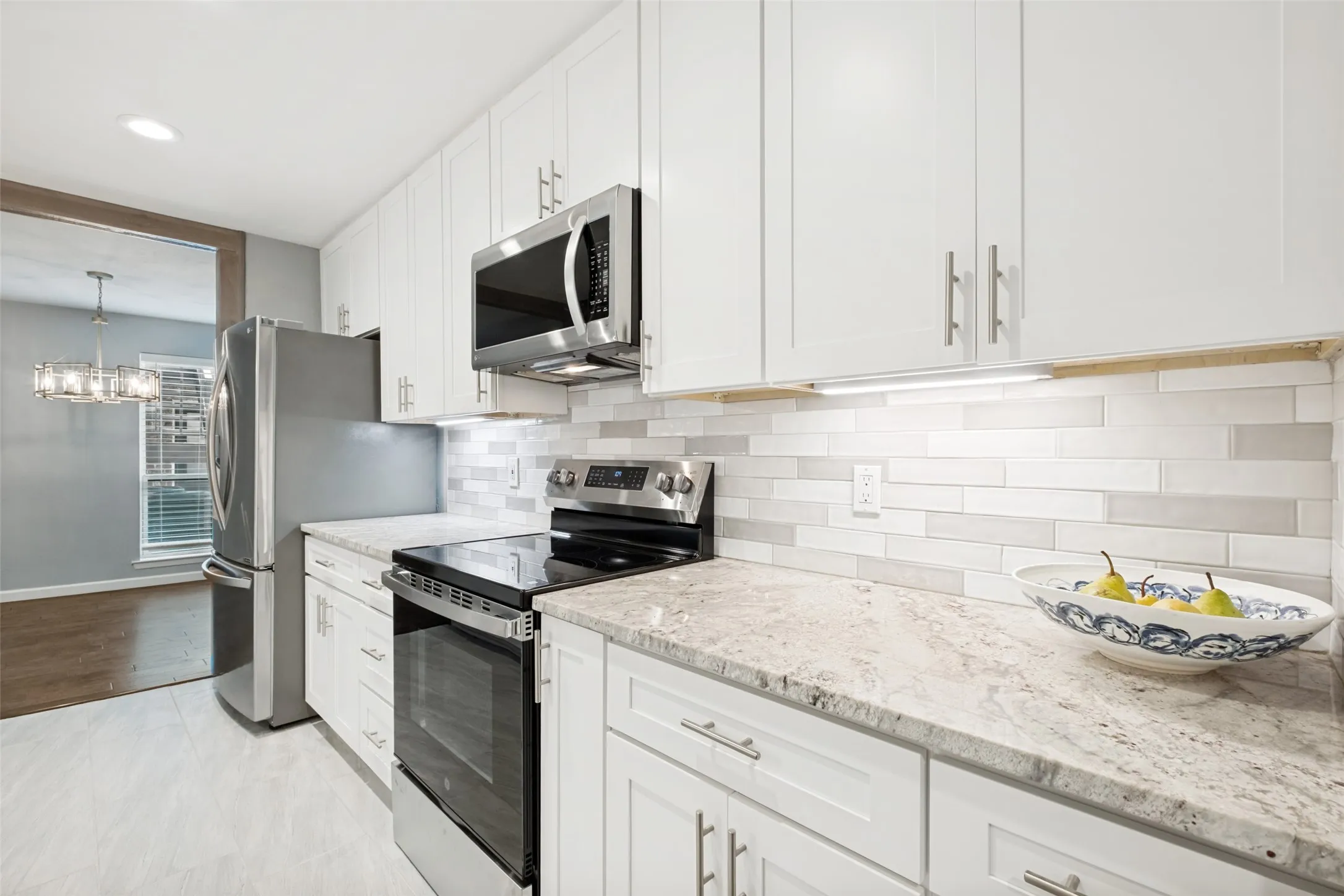 Condominium For Sale in Dallas County , 4933 Skillman Street 149, Dallas, Texas 75206, 2 Bedroom, 2 Bathroom, Garage spaces, 1,146 Sqft, built in 1970, mls#21293288, Real Estate Agent in Dallas, Homes For Sale in Dallas county, Homes For Sale in Dallas, Realtor in Dallas Texas, Real Estate Brokerage Independent Realty Texas, Luminita Cordes Realtor