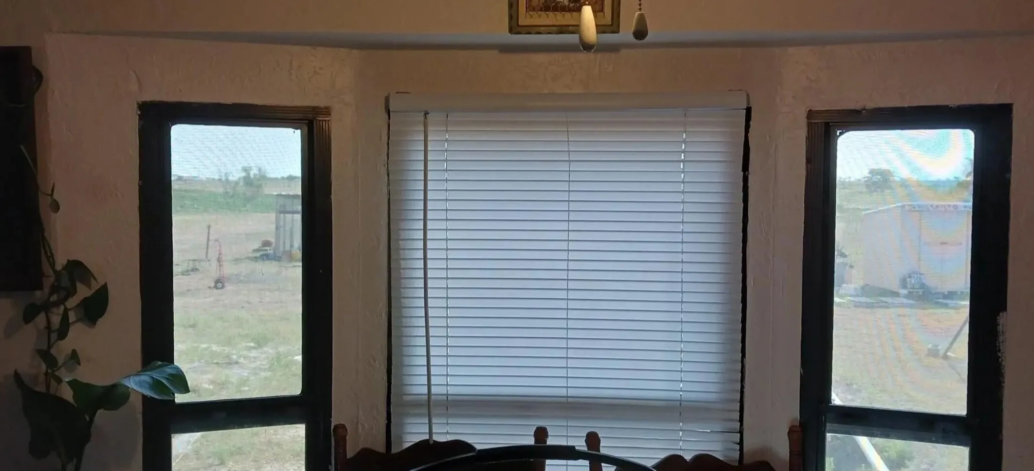 Mobile Home For Sale in Navarro County , 7739 NW County Road 1200, Barry, Texas 75102, 3 Bedrooms, 2 Bathrooms, Garage spaces, 1,170 Sqft, built in 1989, Price $247,000, mls#21293756, Real Estate Agent in Barry, Homes For Sale in Navarro county, Homes For Sale in Barry, Realtor in Barry Texas, Real Estate Brokerage Independent Realty Texas, Luminita Cordes Realtor