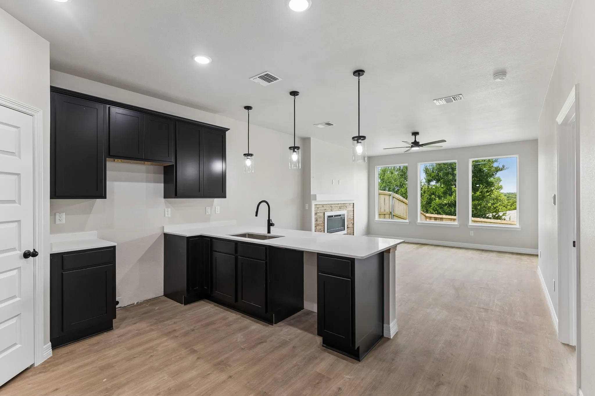 Townhouse For Sale in Bell County , 1307 Lone Pine Way, Killeen, Texas 76543, 3 Bedroom, 2 Bathroom, 1 Garage spaces, 1,339 Sqft, built in 2026, mls#21293755, Real Estate Agent in Killeen, Homes For Sale in Bell county, Homes For Sale in Killeen, Realtor in Killeen Texas, Real Estate Brokerage Independent Realty Texas, Luminita Cordes Realtor