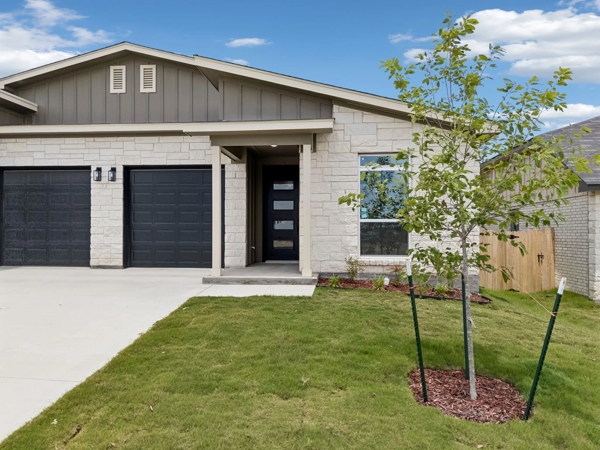 Townhouse For Sale in Bell County , 1307 Lone Pine Way, Killeen, Texas 76543, 3 Bedroom, 2 Bathroom, 1 Garage spaces, 1,339 Sqft, built in 2026, mls#21293755, Real Estate Agent in Killeen, Homes For Sale in Bell county, Homes For Sale in Killeen, Realtor in Killeen Texas, Real Estate Brokerage Independent Realty Texas, Luminita Cordes Realtor