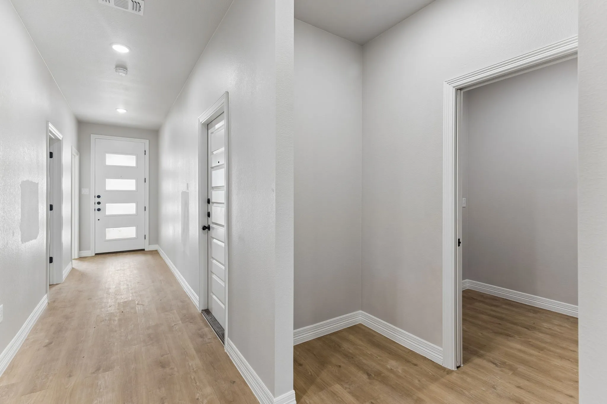 Townhouse For Sale in Bell County , 1307 Lone Pine Way, Killeen, Texas 76543, 3 Bedroom, 2 Bathroom, 1 Garage spaces, 1,339 Sqft, built in 2026, mls#21293755, Real Estate Agent in Killeen, Homes For Sale in Bell county, Homes For Sale in Killeen, Realtor in Killeen Texas, Real Estate Brokerage Independent Realty Texas, Luminita Cordes Realtor