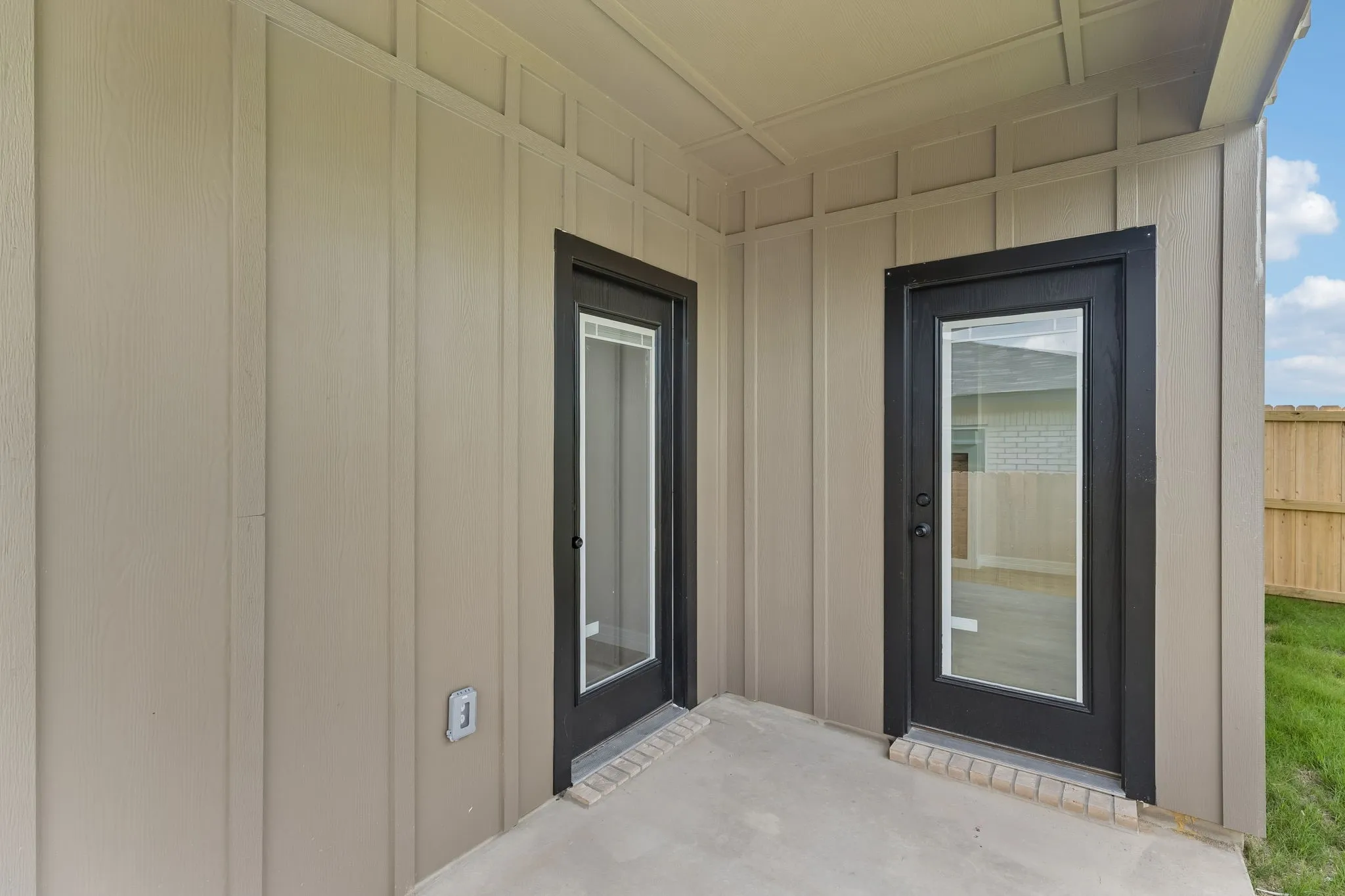 Townhouse For Sale in Bell County , 1307 Lone Pine Way, Killeen, Texas 76543, 3 Bedroom, 2 Bathroom, 1 Garage spaces, 1,339 Sqft, built in 2026, mls#21293755, Real Estate Agent in Killeen, Homes For Sale in Bell county, Homes For Sale in Killeen, Realtor in Killeen Texas, Real Estate Brokerage Independent Realty Texas, Luminita Cordes Realtor