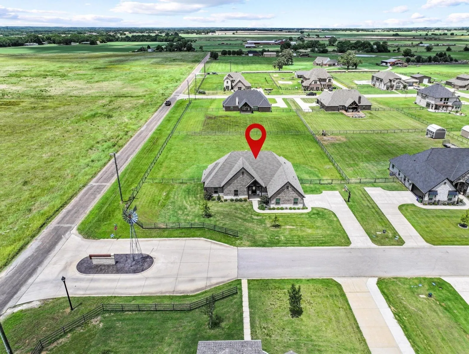 Single Family Residence For Sale in Grayson County , 701 Georgia Boulevard, Collinsville, Texas 76233, 4 Bedroom, 3 Bathroom, 2 Garage spaces, 2,634 Sqft, built in 2023, mls#21293737, Real Estate Agent in Collinsville, Homes For Sale in Grayson county, Homes For Sale in Collinsville, Realtor in Collinsville Texas, Real Estate Brokerage Independent Realty Texas, Luminita Cordes Realtor
