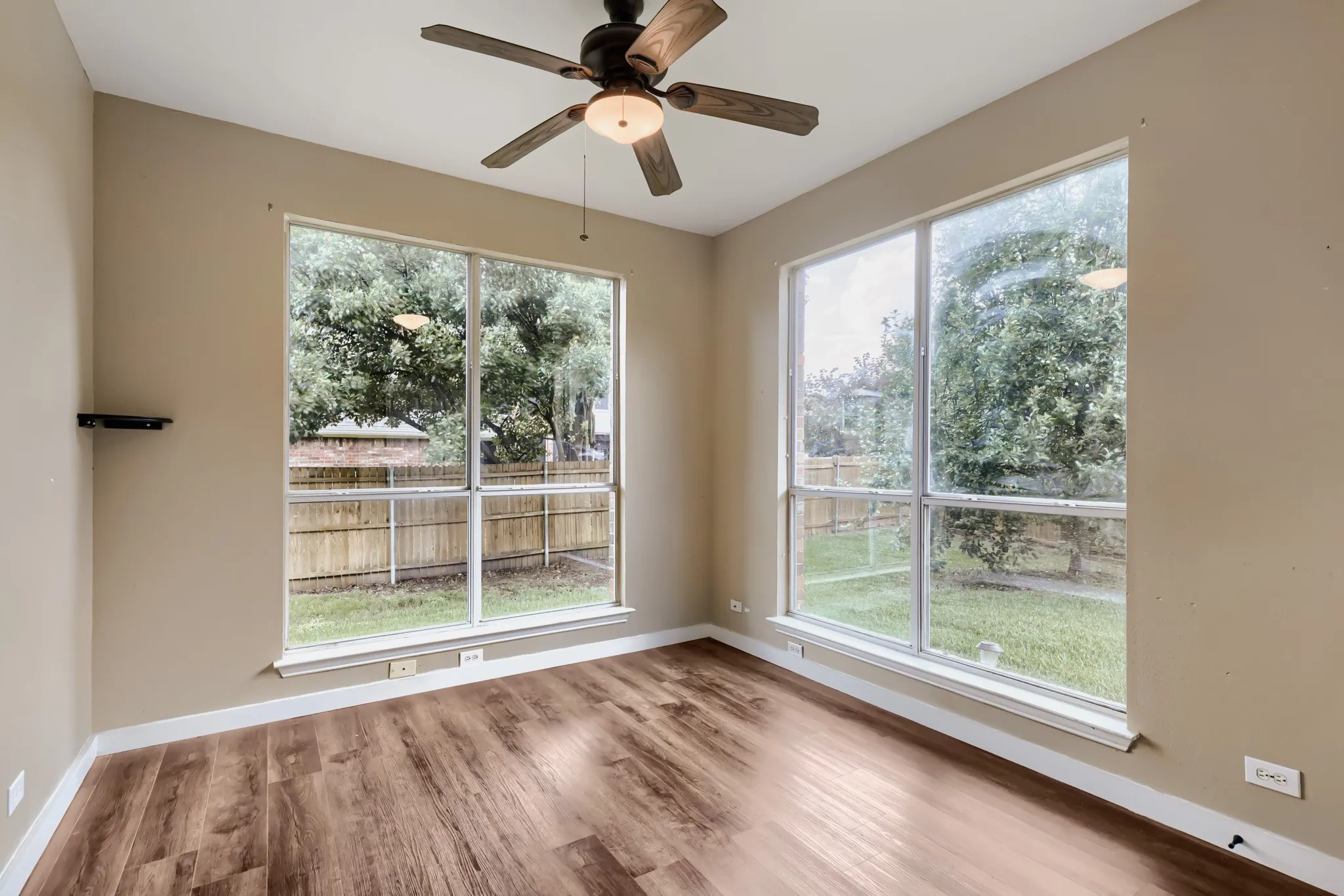 Single Family Residence For Sale in Collin County , 419 Misty Meadow Drive, Allen, Texas 75013, 4 Bedroom, 3 Bathroom, 2 Garage spaces, 3,238 Sqft, built in 2000, mls#21290854, Real Estate Agent in Allen, Homes For Sale in Collin county, Homes For Sale in Allen, Realtor in Allen Texas, Real Estate Brokerage Independent Realty Texas, Luminita Cordes Realtor