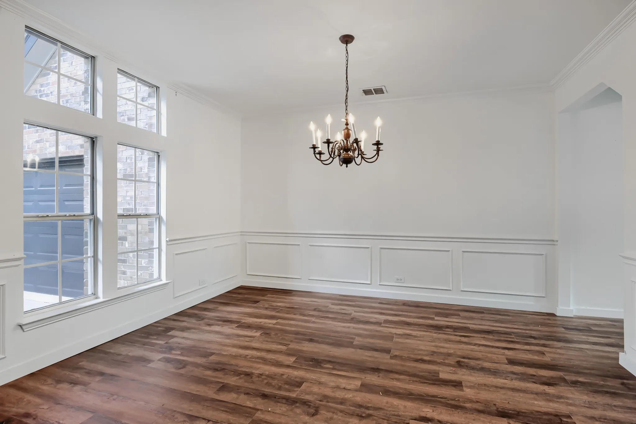 Single Family Residence For Sale in Collin County , 419 Misty Meadow Drive, Allen, Texas 75013, 4 Bedroom, 3 Bathroom, 2 Garage spaces, 3,238 Sqft, built in 2000, mls#21290854, Real Estate Agent in Allen, Homes For Sale in Collin county, Homes For Sale in Allen, Realtor in Allen Texas, Real Estate Brokerage Independent Realty Texas, Luminita Cordes Realtor