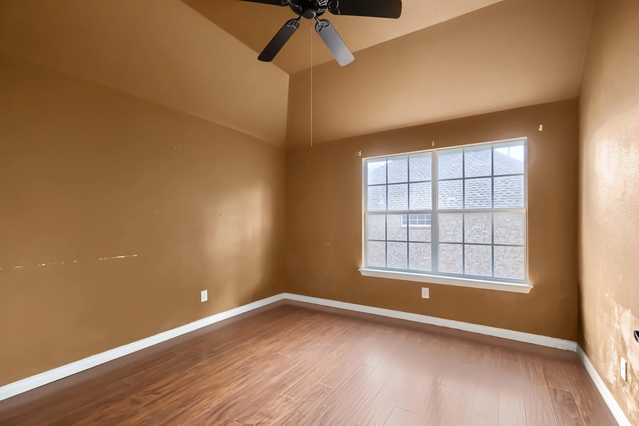 Single Family Residence For Sale in Collin County , 419 Misty Meadow Drive, Allen, Texas 75013, 4 Bedroom, 3 Bathroom, 2 Garage spaces, 3,238 Sqft, built in 2000, mls#21290854, Real Estate Agent in Allen, Homes For Sale in Collin county, Homes For Sale in Allen, Realtor in Allen Texas, Real Estate Brokerage Independent Realty Texas, Luminita Cordes Realtor