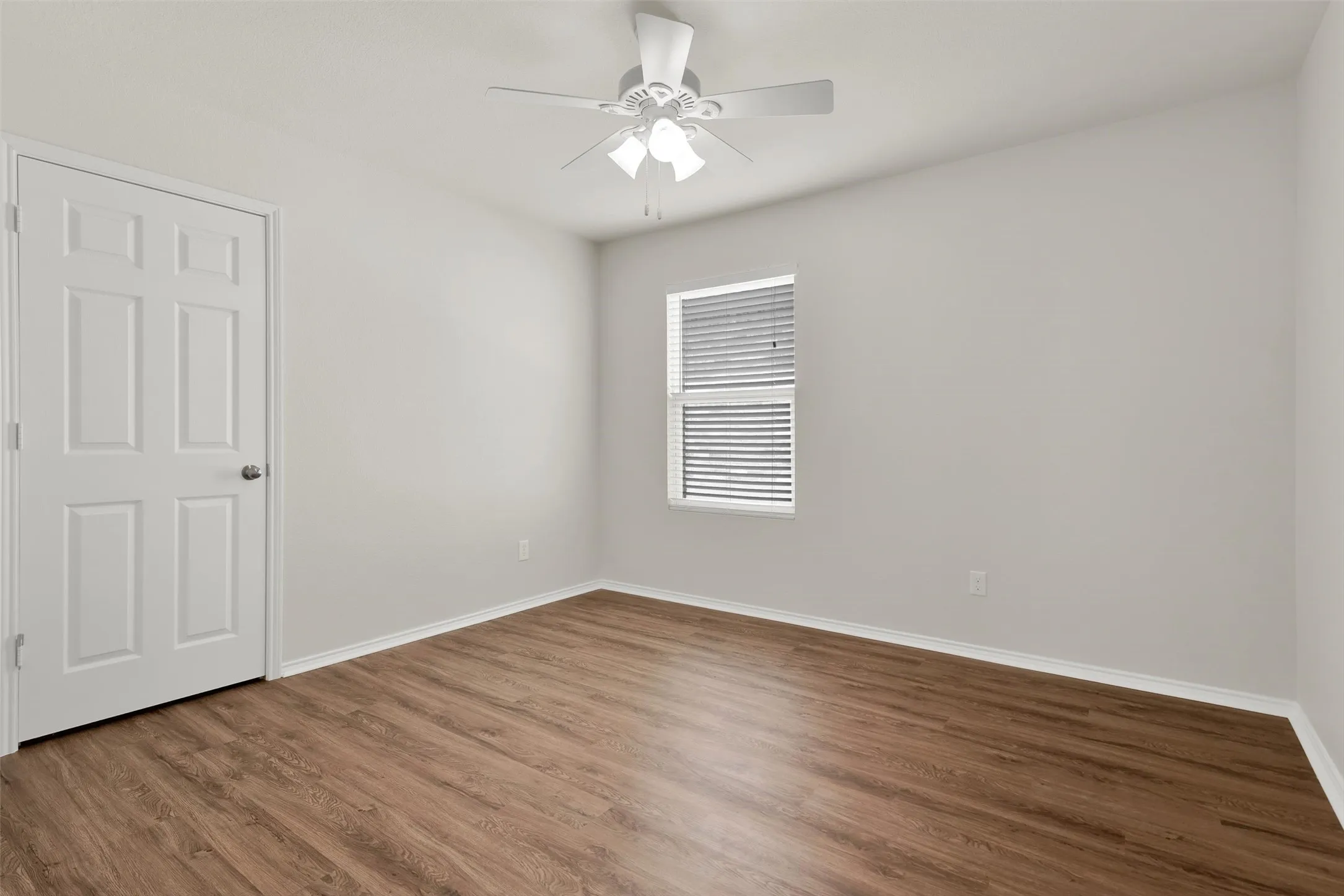 Secondary bedrooms are split from Primary